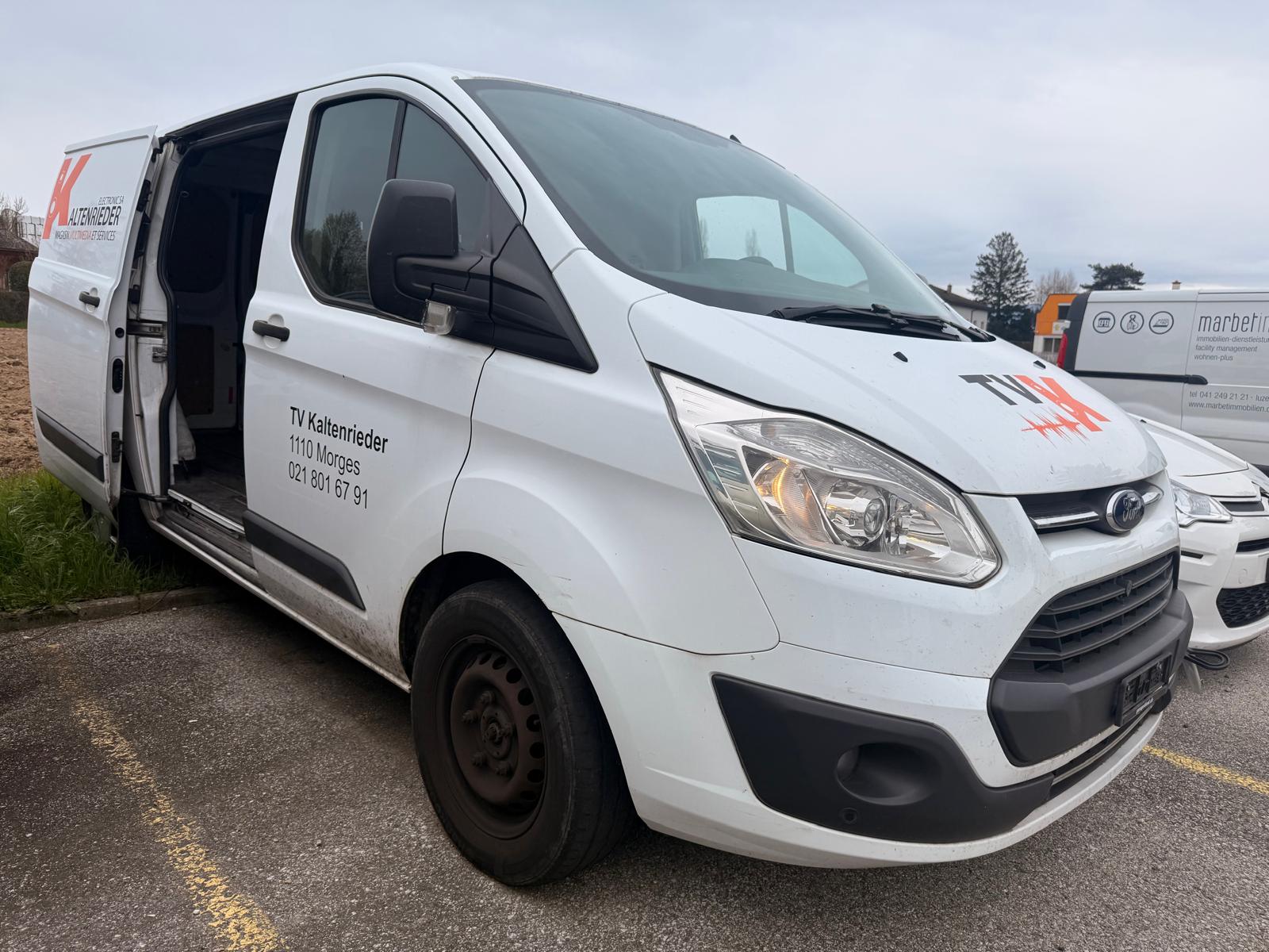 FORD Transit Custom Van 290 L1H1 Trend SelectShift A-image-8