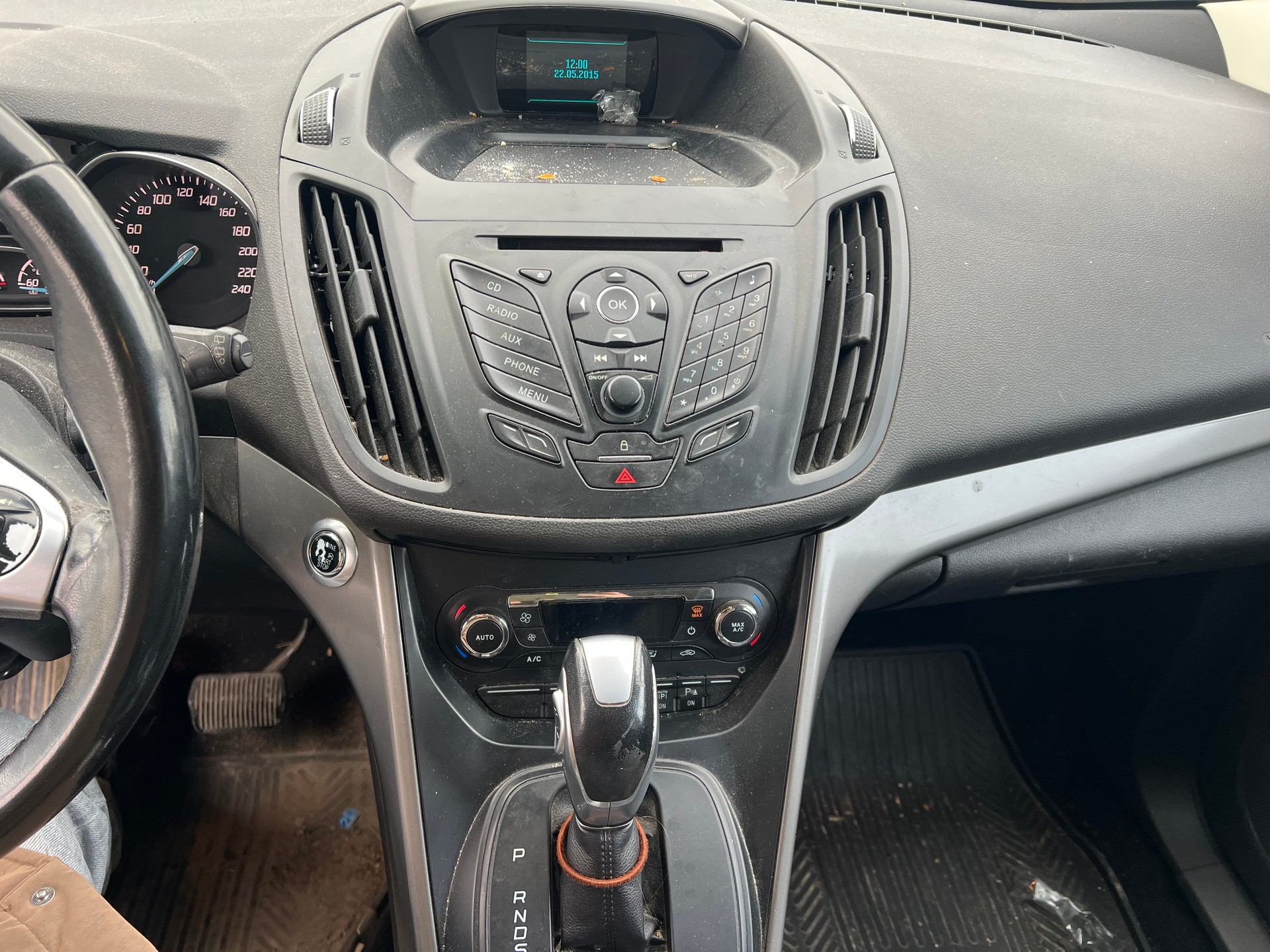 FORD Kuga 2.0 TDCi Titanium 4WD PowerShift-image-6