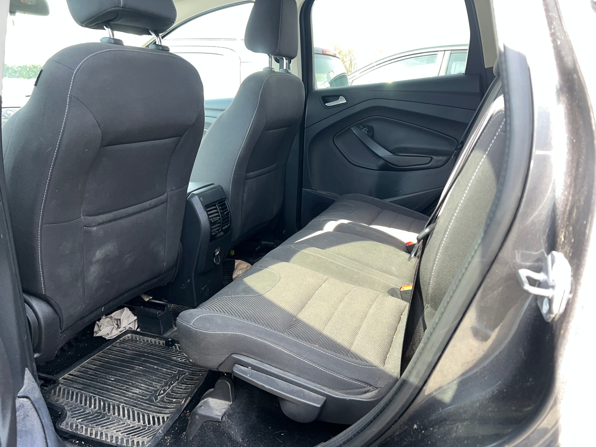 FORD Kuga 2.0 TDCi Titanium 4WD PowerShift-image-5