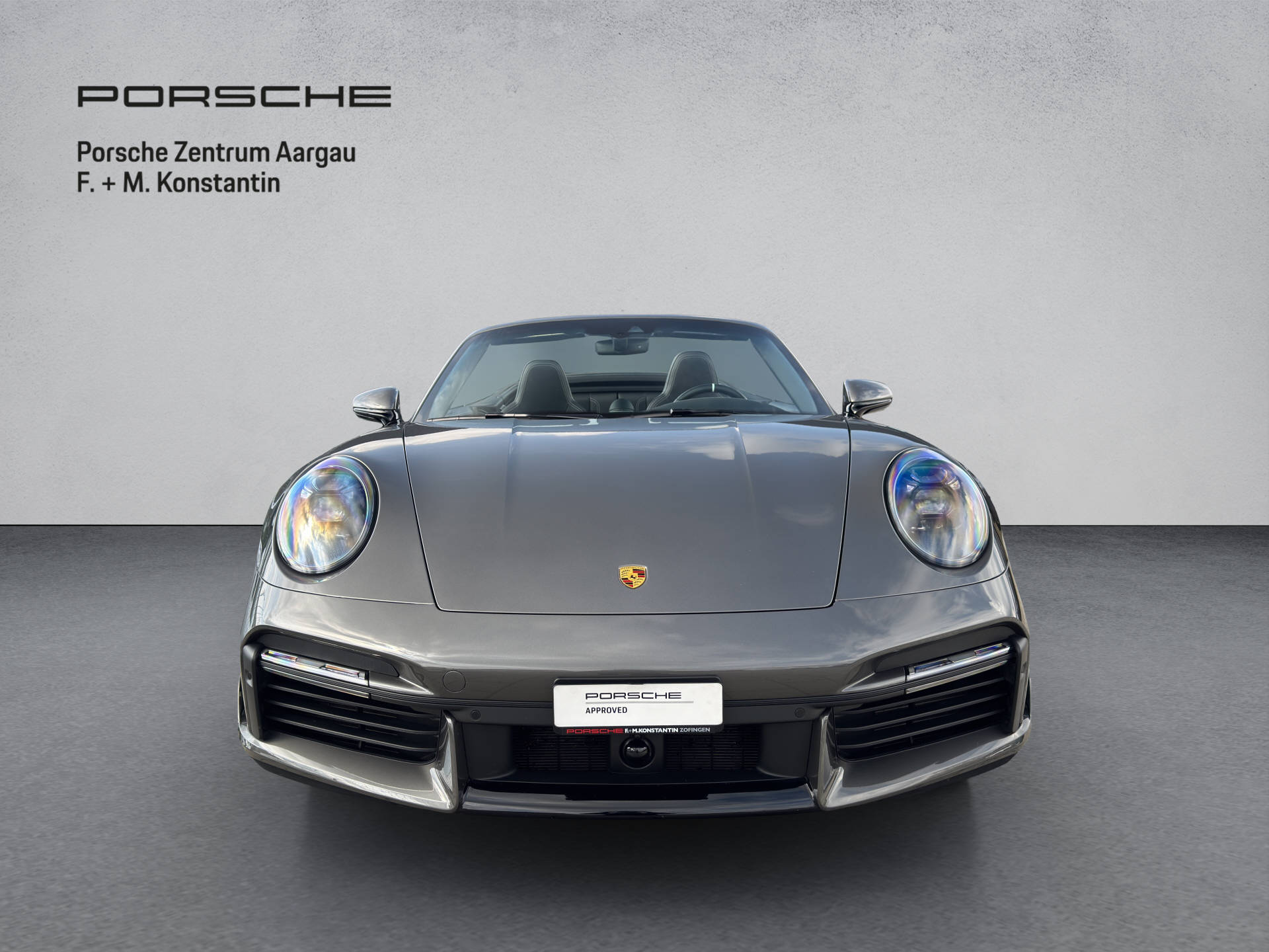 PORSCHE 911 Turbo S Cabriolet-image-1