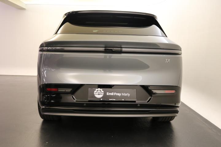 ZEEKR 7X Privilege AWD-image-12