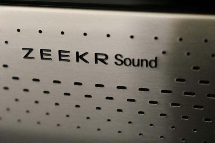 ZEEKR 7X Privilege AWD-image-11