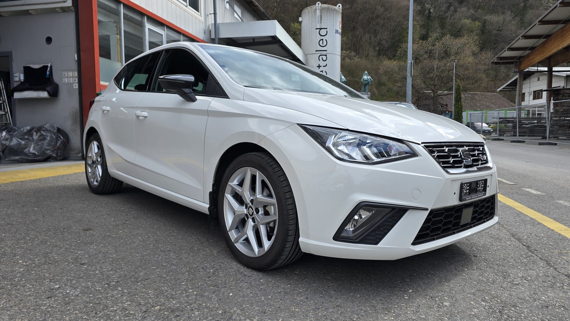 SEAT Ibiza 1.0 EcoTSI FR DSG-image-1