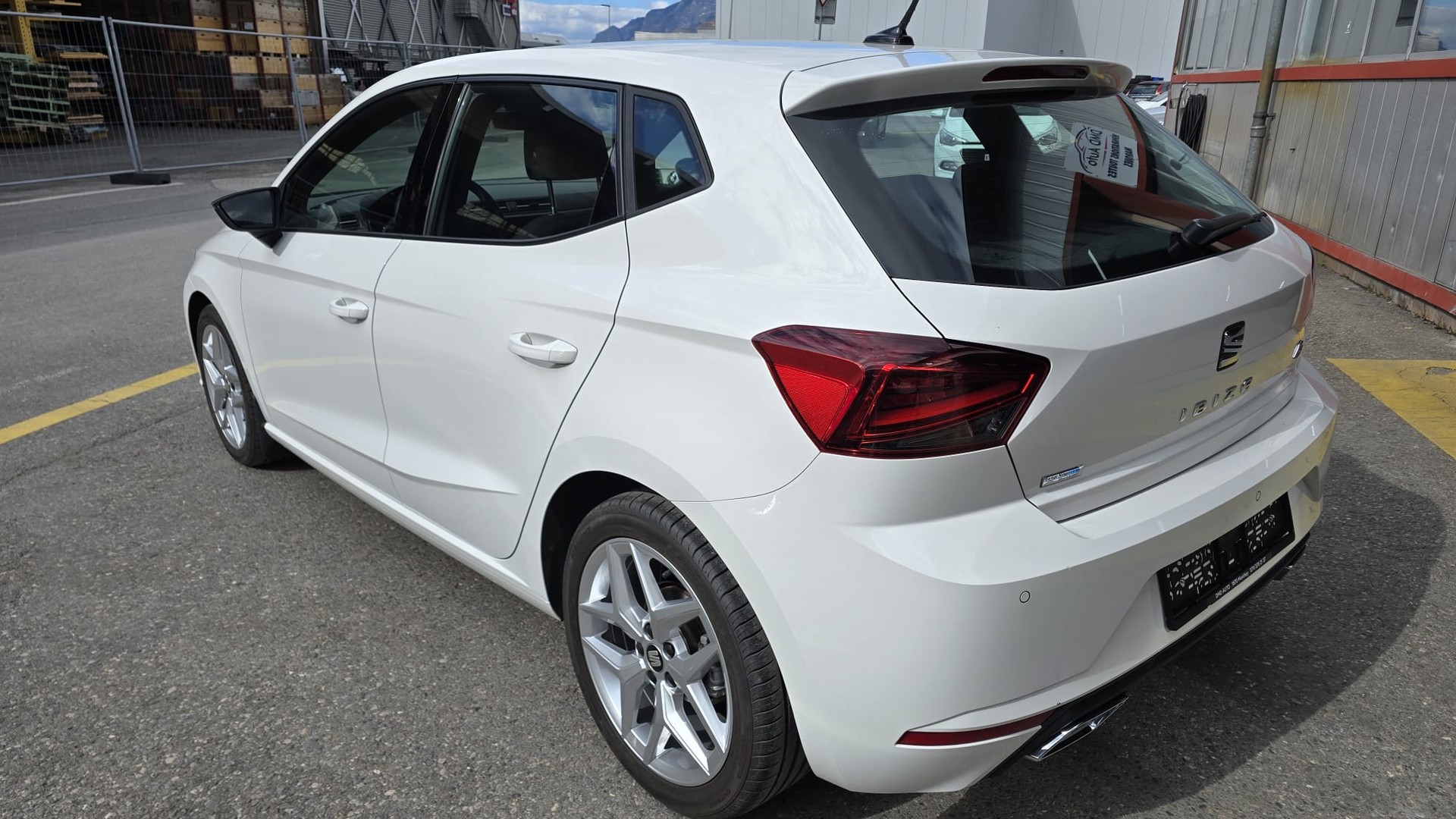 SEAT Ibiza 1.0 EcoTSI FR DSG-image-4