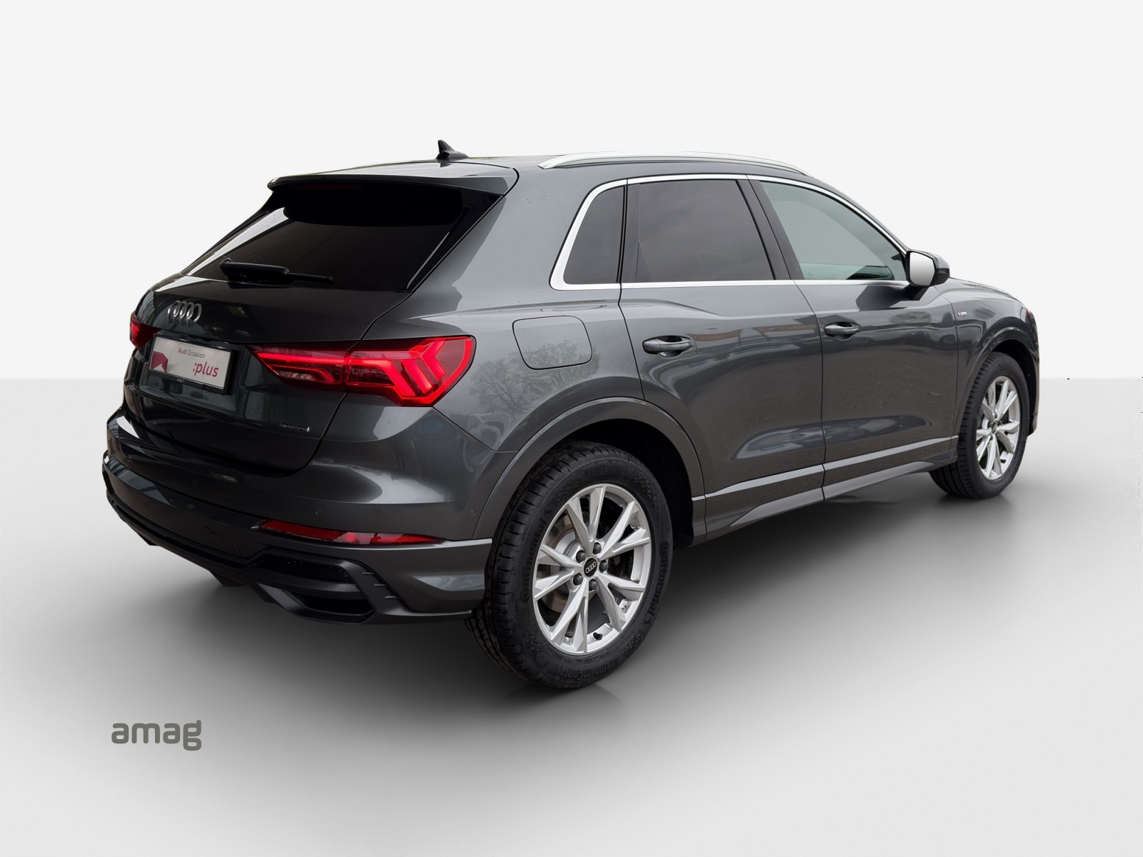 AUDI Q3 35 TDI S line Attraction quattro S-tronic-image-4