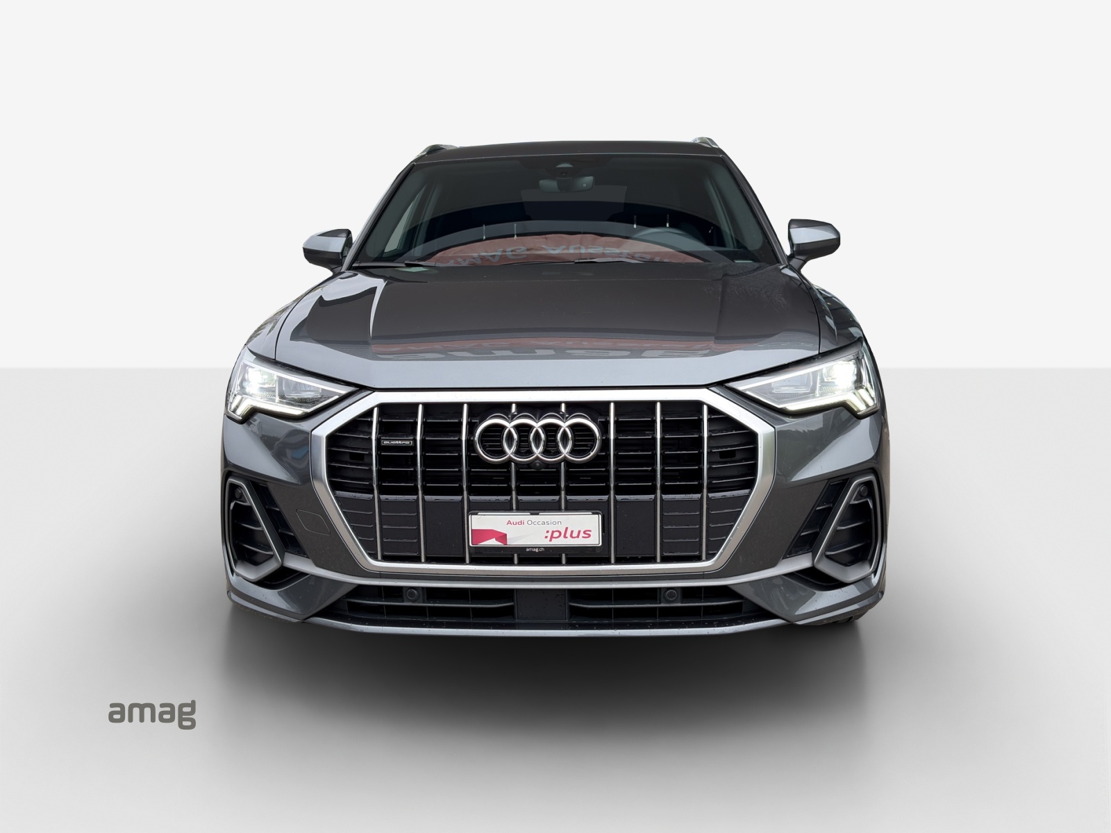 AUDI Q3 35 TDI S line Attraction quattro S-tronic-image-6