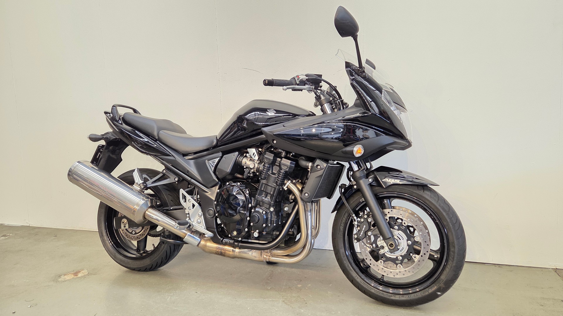SUZUKI GSF 650 SA Bandit ABS-showroom-element-2