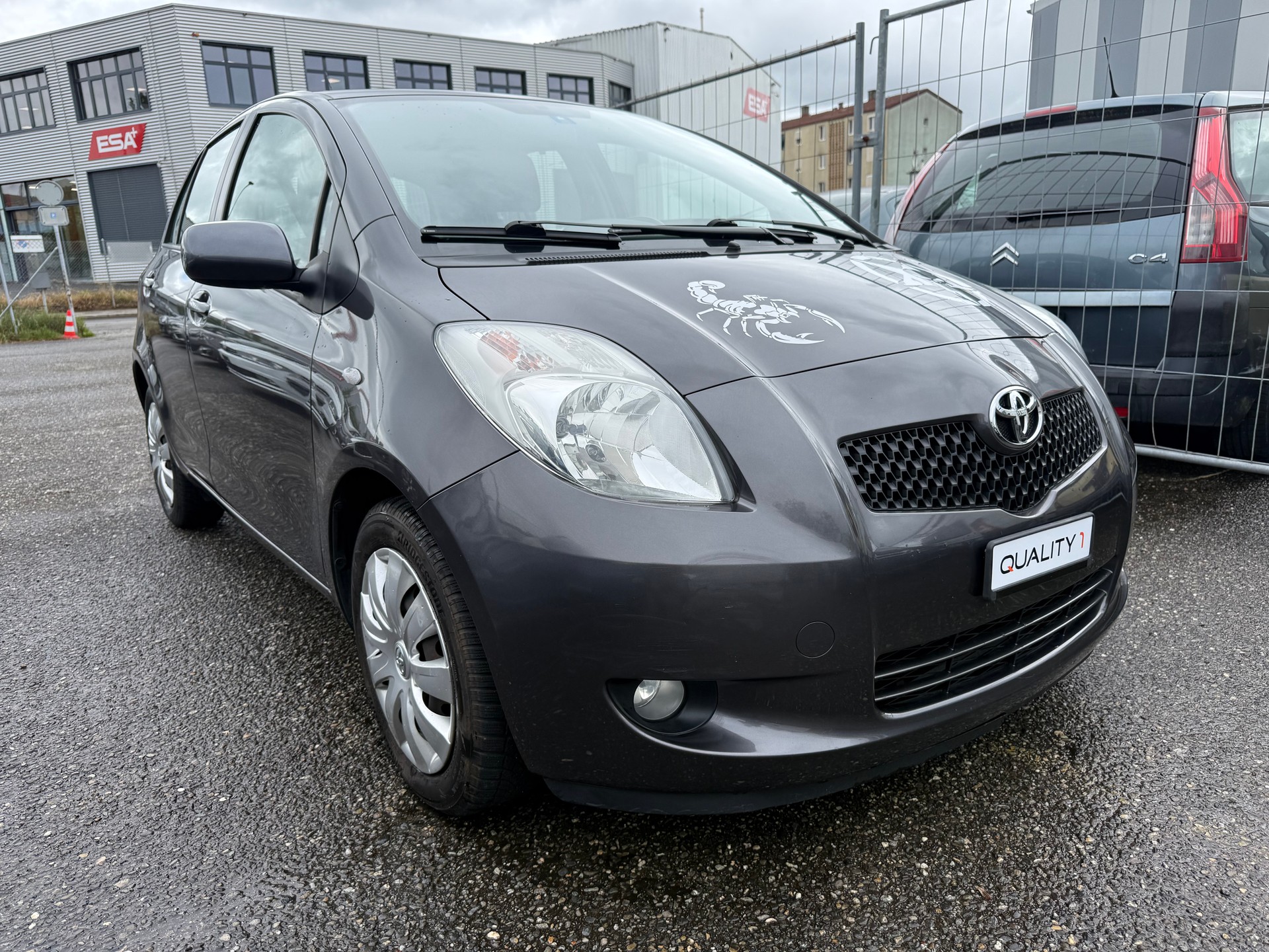 TOYOTA Yaris 1.3 Linea Luna