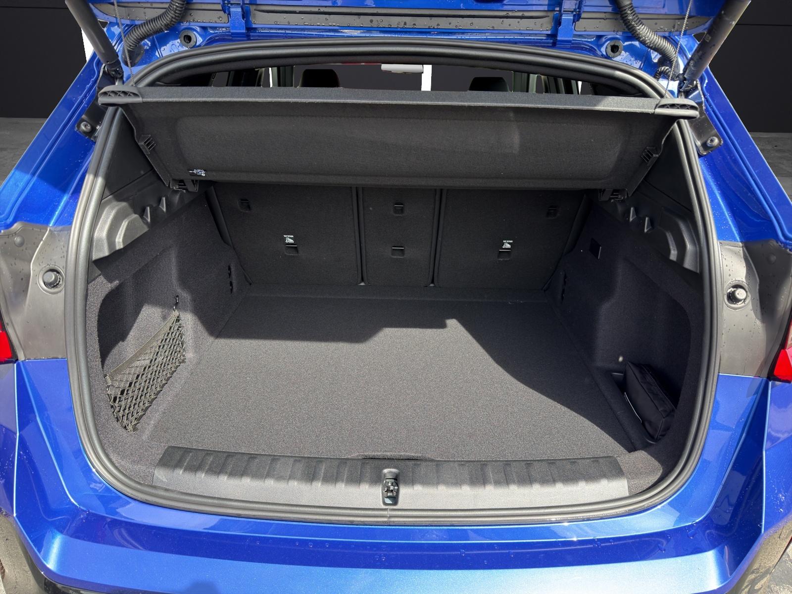BMW X1 25e xDrive paddles-image-9