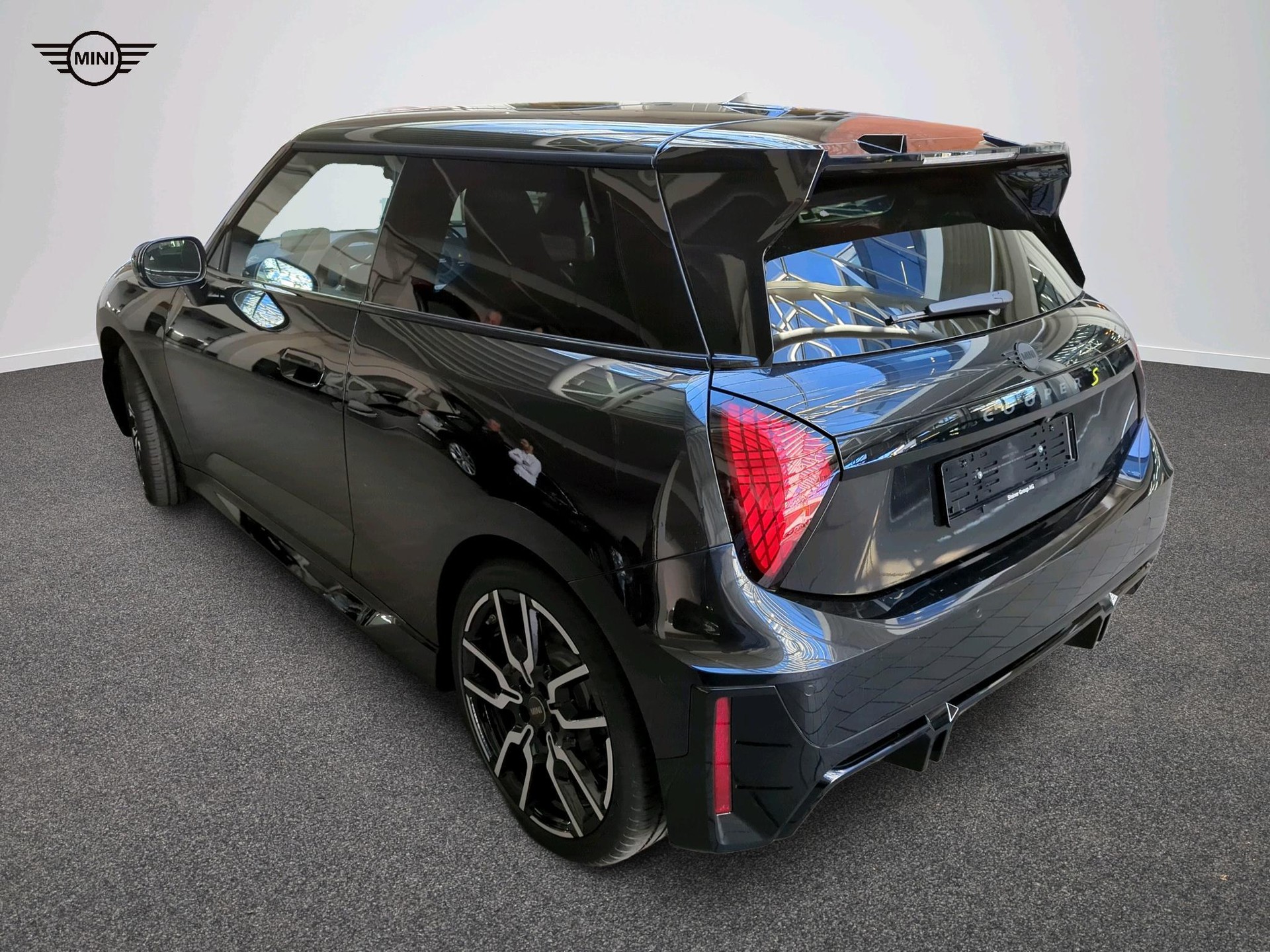 MINI Cooper SE-image-4