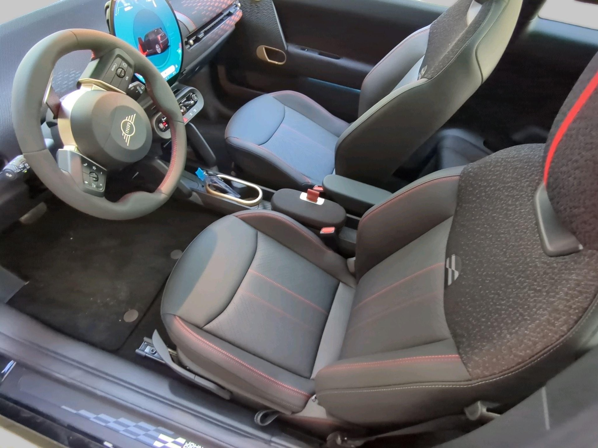 MINI Cooper SE-image-13