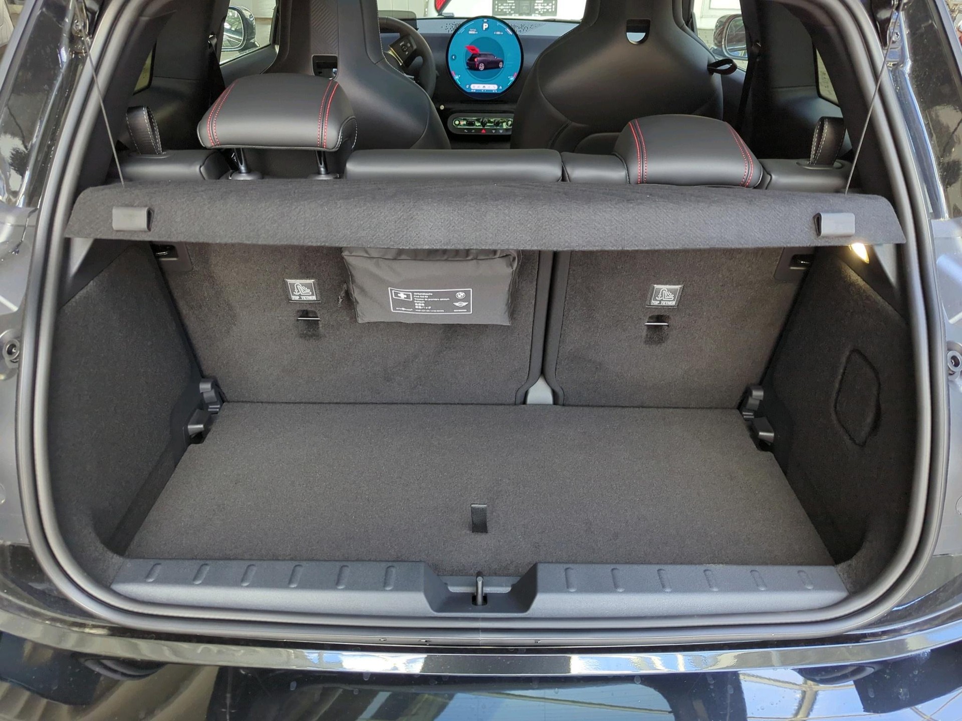 MINI Cooper SE-image-15