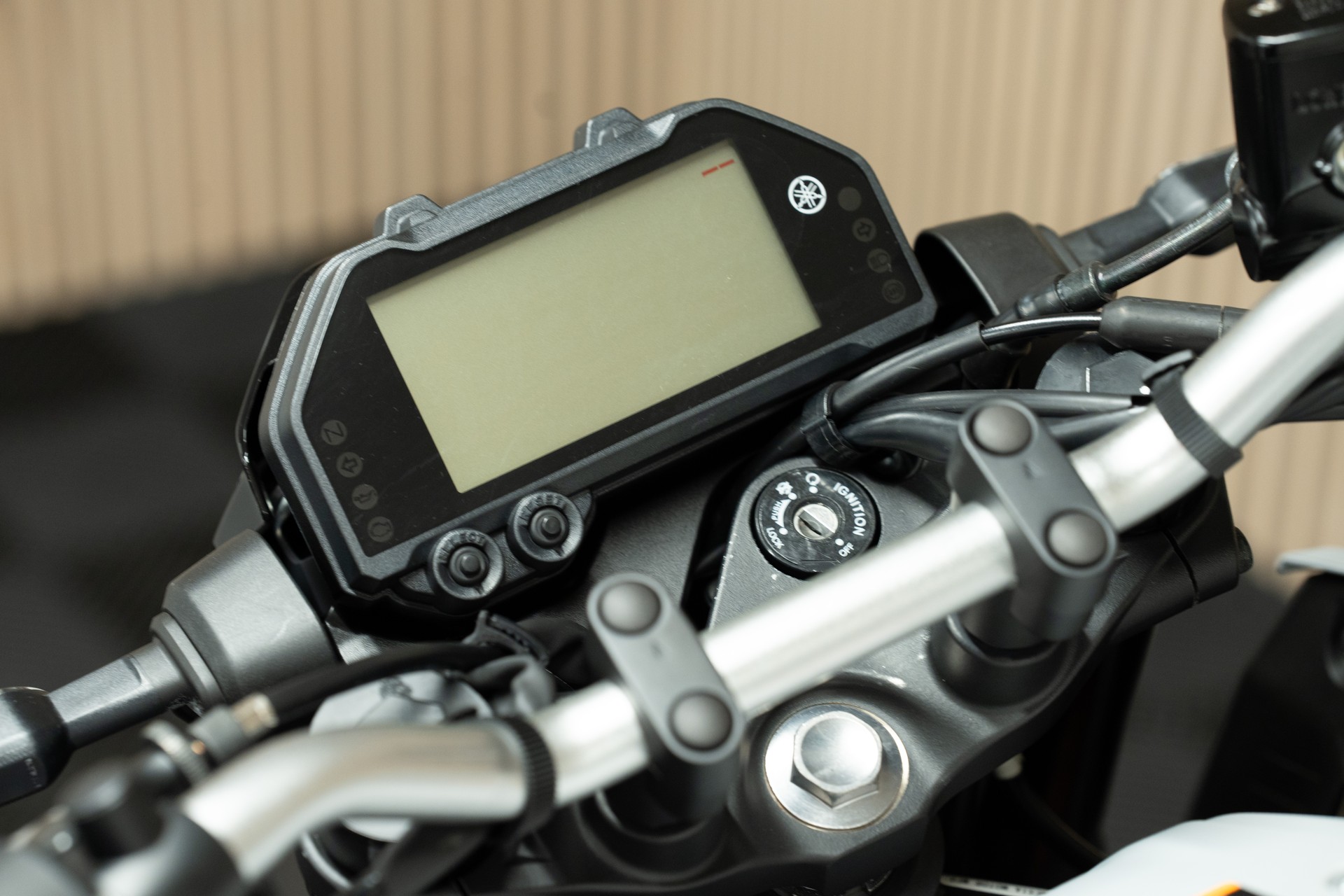 YAMAHA MT-03-showroom-element-2