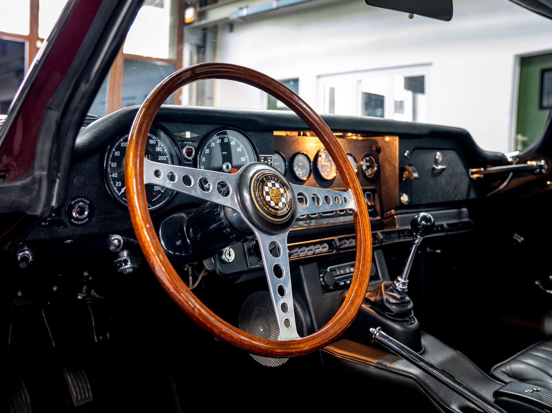 JAGUAR E TYPE 4.2 SERIE 1.5-image-11