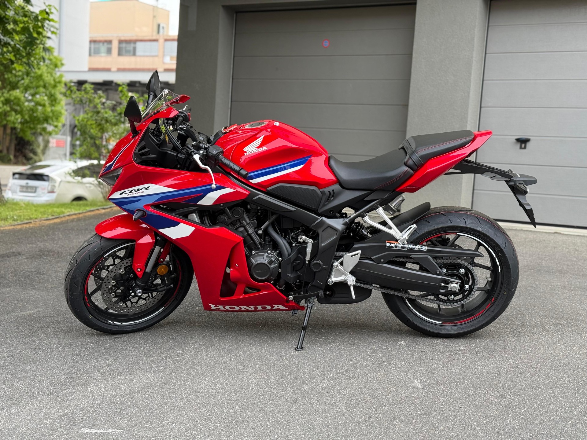 HONDA CBR 650 R E-Clutch-showroom-element-2
