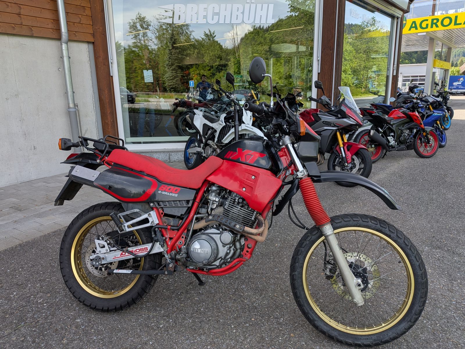 YAMAHA XT 600