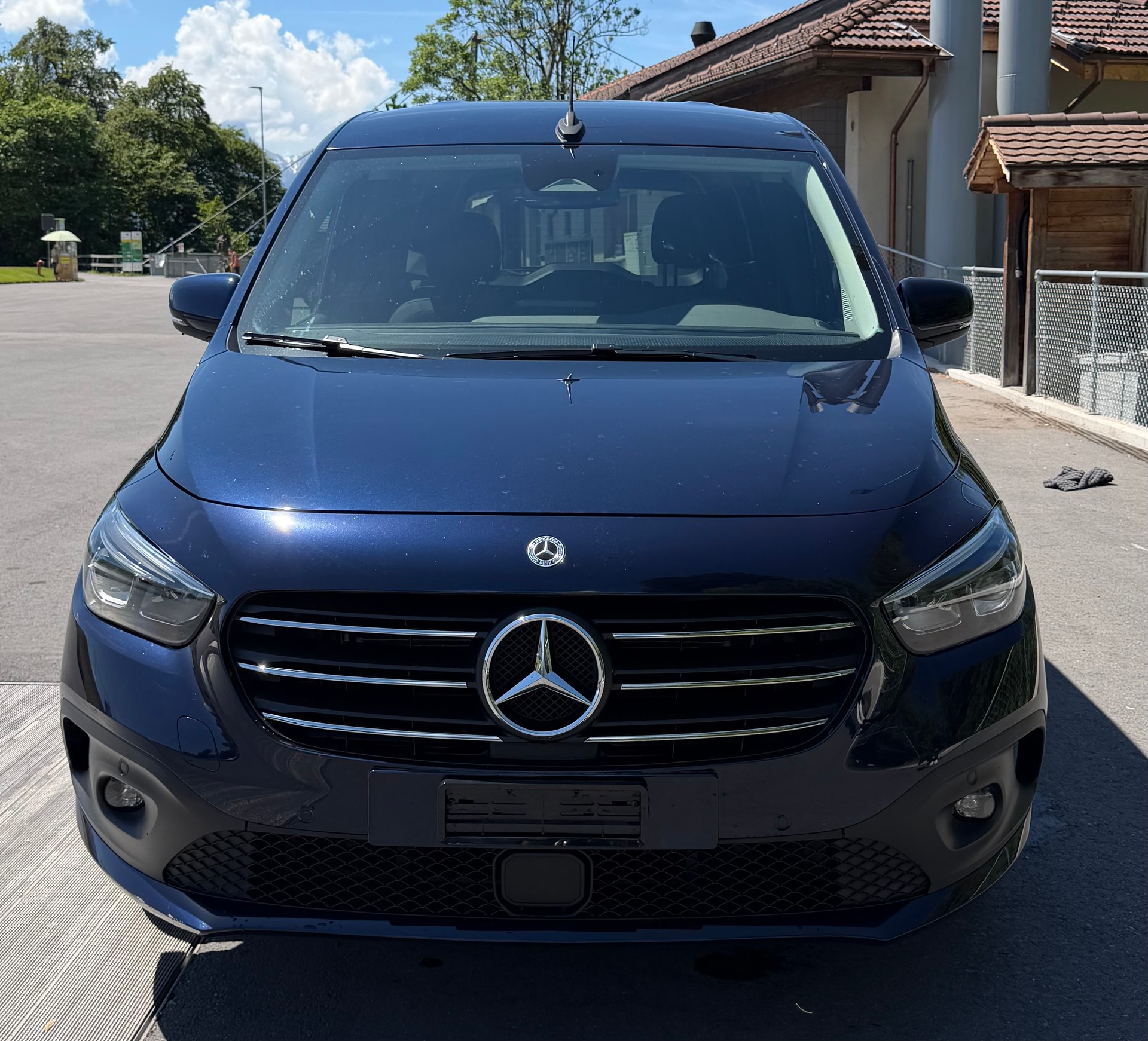 MERCEDES-BENZ T180 Progressive-image-1