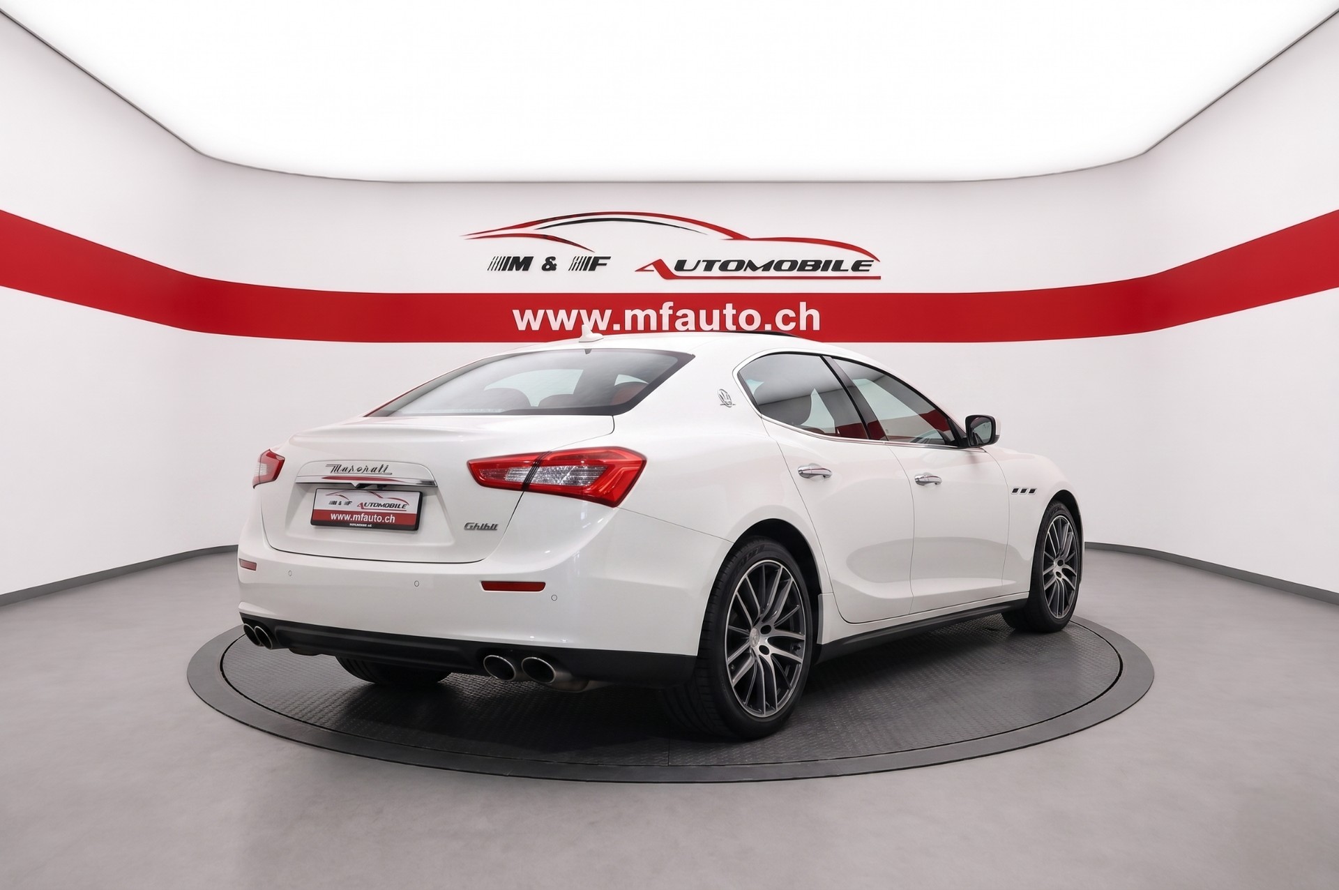 MASERATI Ghibli 3.0 V6 S Q4 CH FAHRZEUG-image-5
