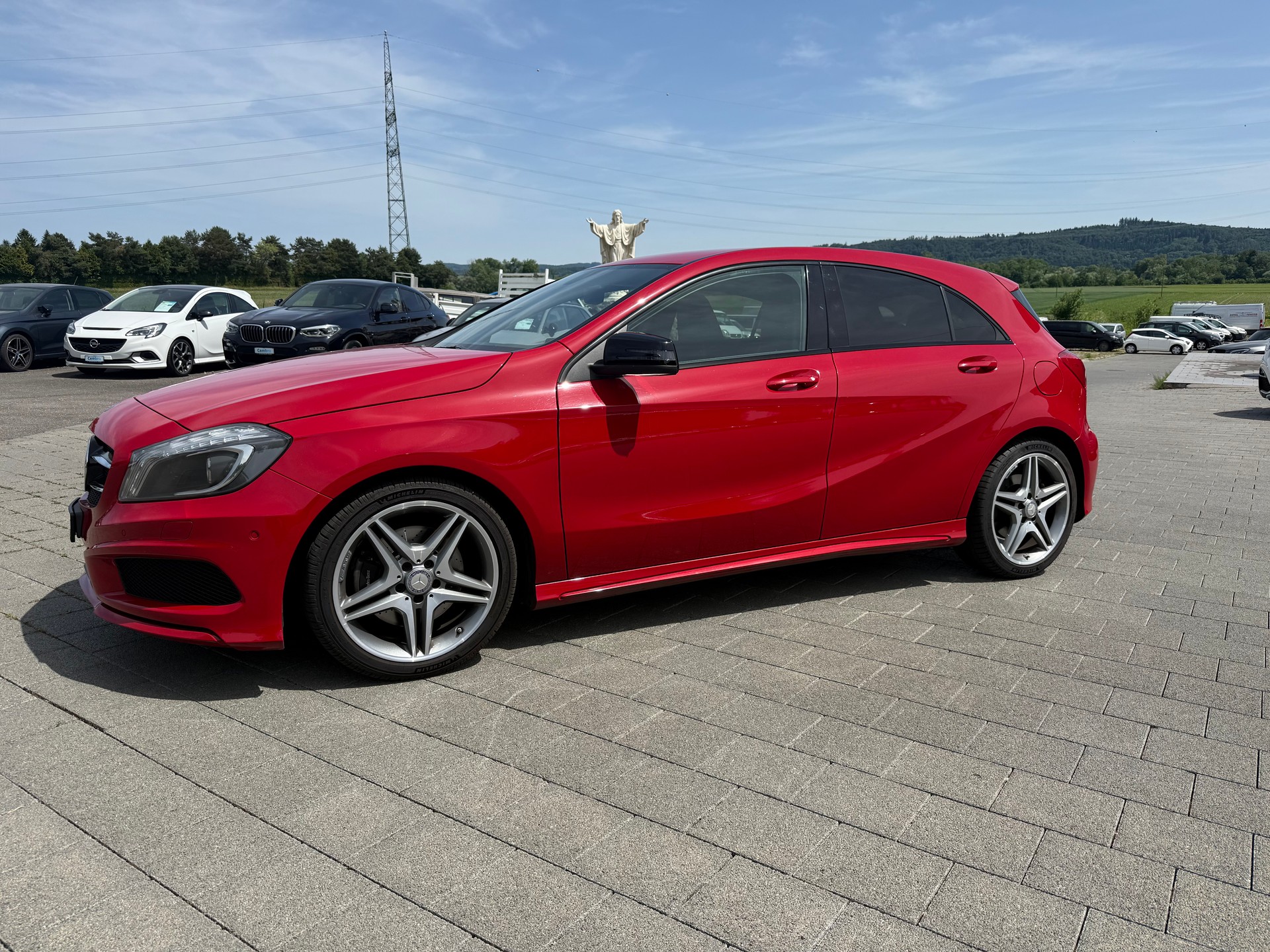 MERCEDES-BENZ A 250 AMG Line 4Matic 7G-DCT-image-1