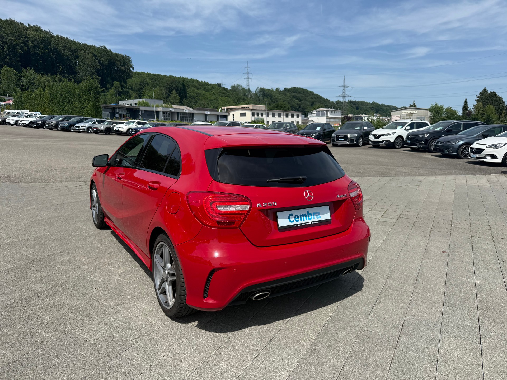 MERCEDES-BENZ A 250 AMG Line 4Matic 7G-DCT-image-2