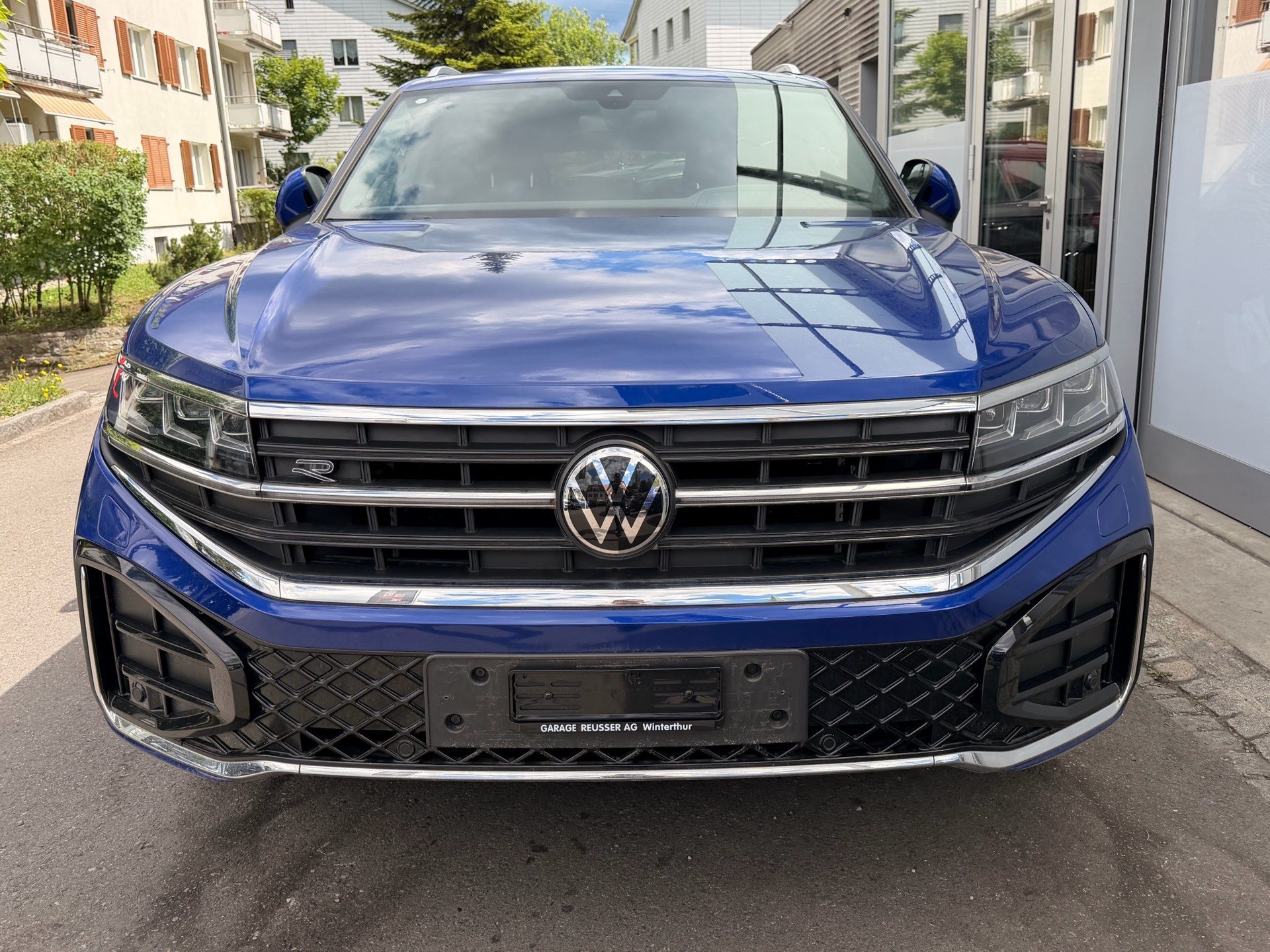 VW Touareg 3.0 TDI 4Motion R-Line *** TOPAUSSTATTUNG ZUM UNSCHLAGBAREN PREIS ***-showroom-element-1