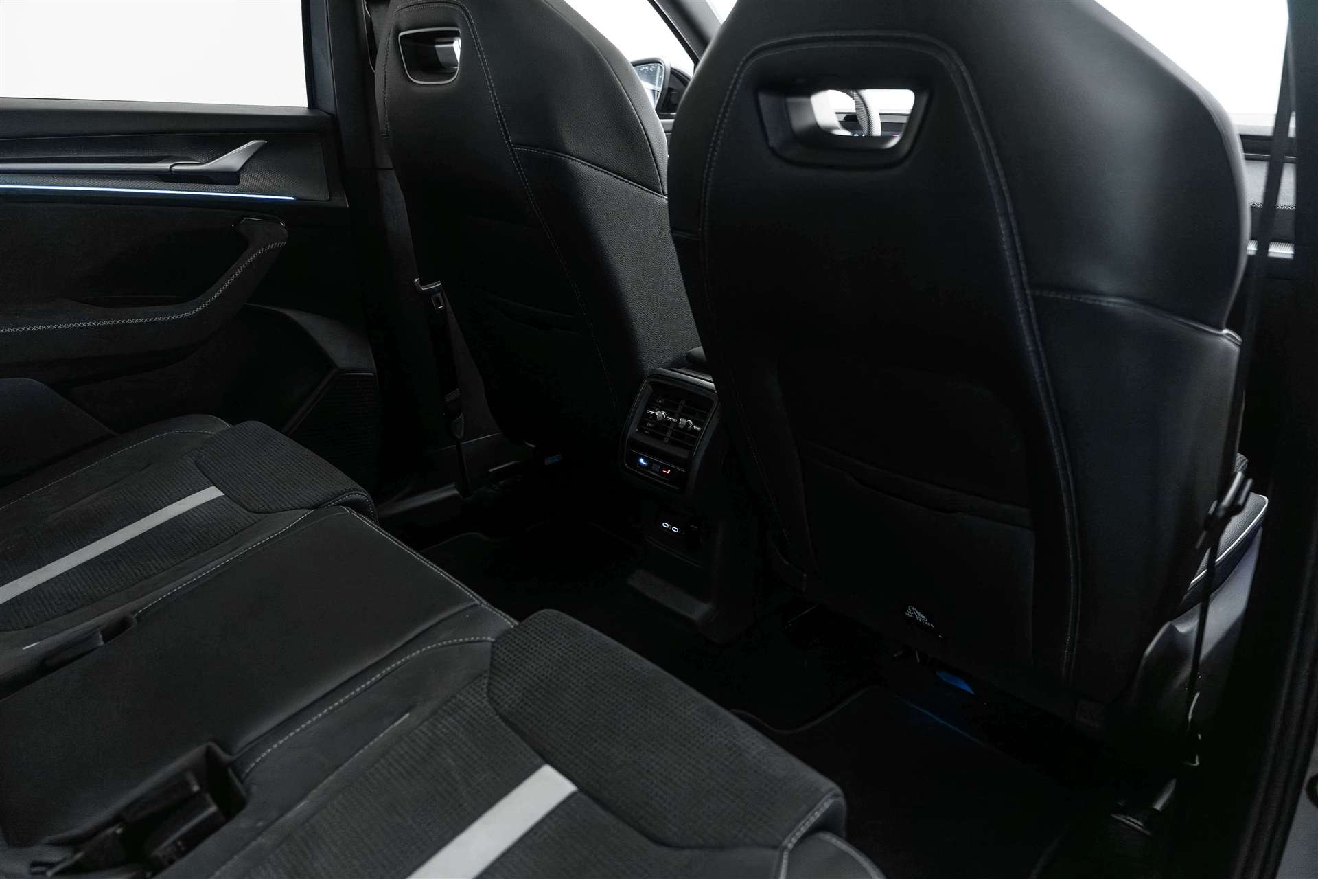 SKODA Kodiaq 2.0 TDI Sportline DSG-Automat-image-14