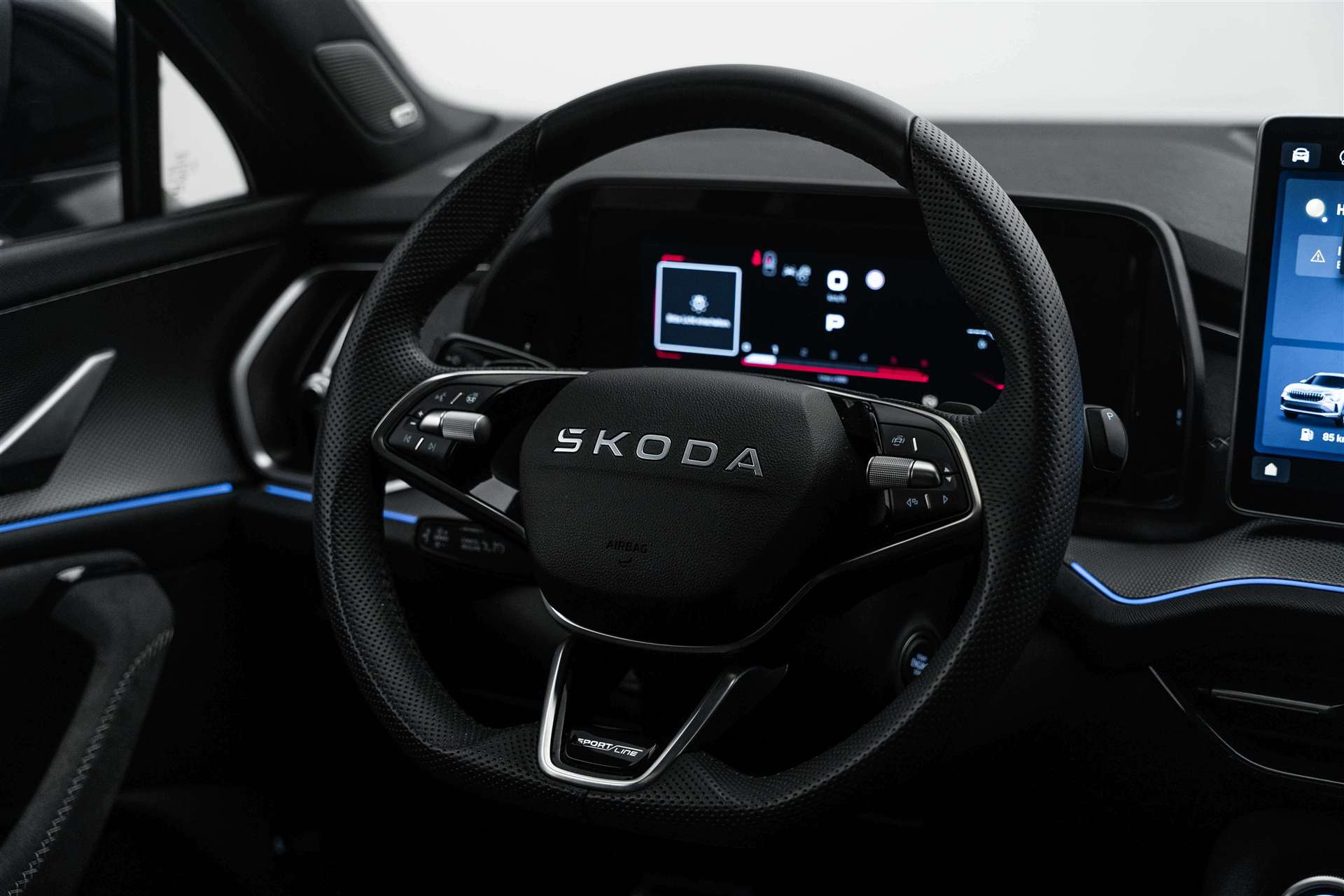 SKODA Kodiaq 2.0 TDI Sportline DSG-Automat-image-9