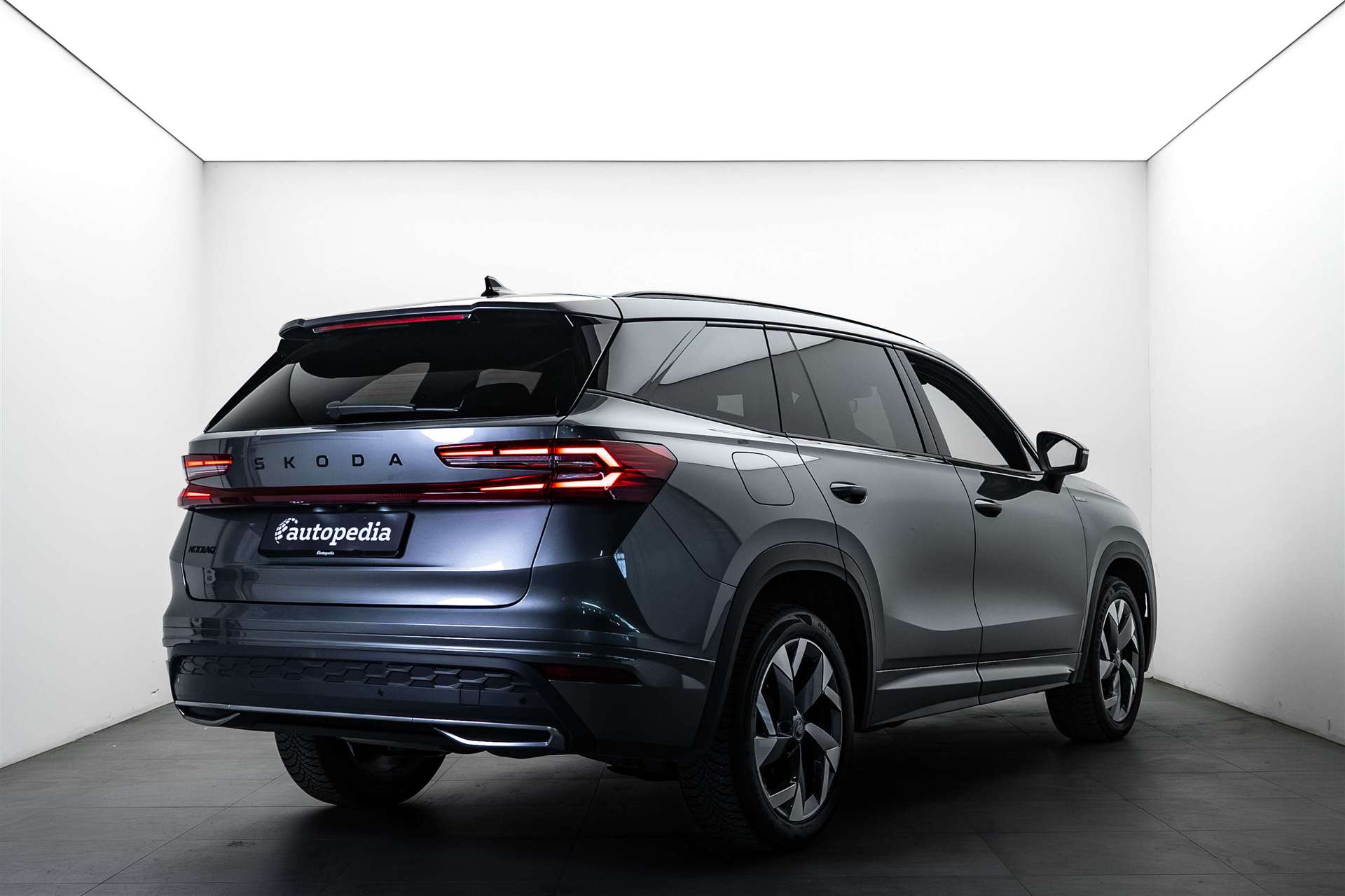 SKODA Kodiaq 2.0 TDI Sportline DSG-Automat-image-2
