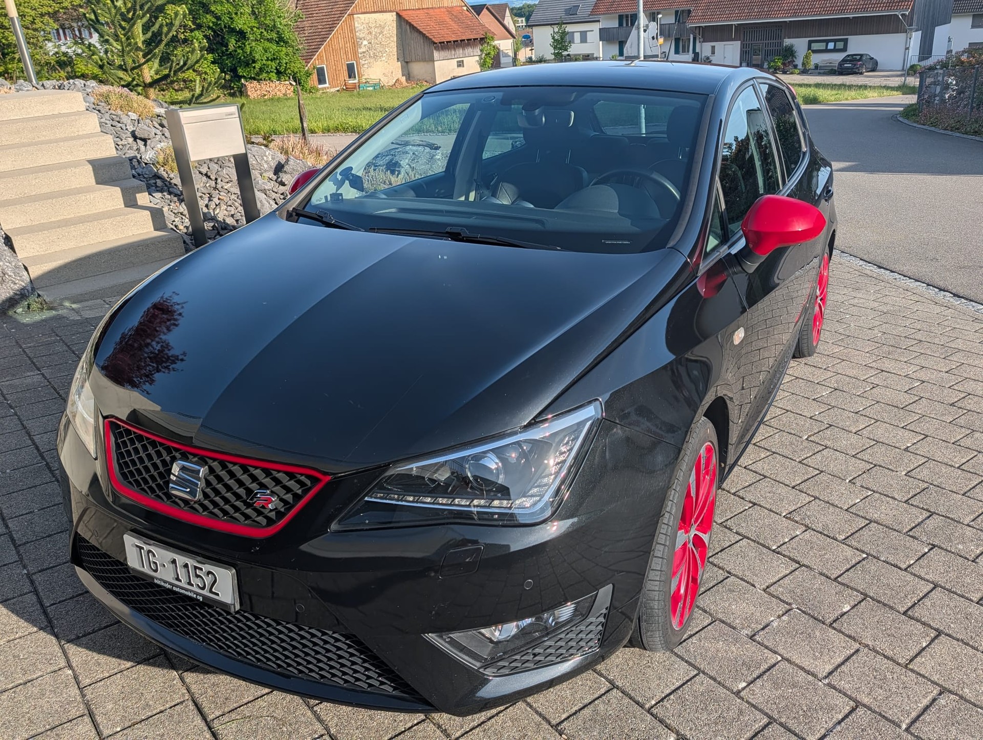SEAT 1.4 TDI 105 FR Line-image-2