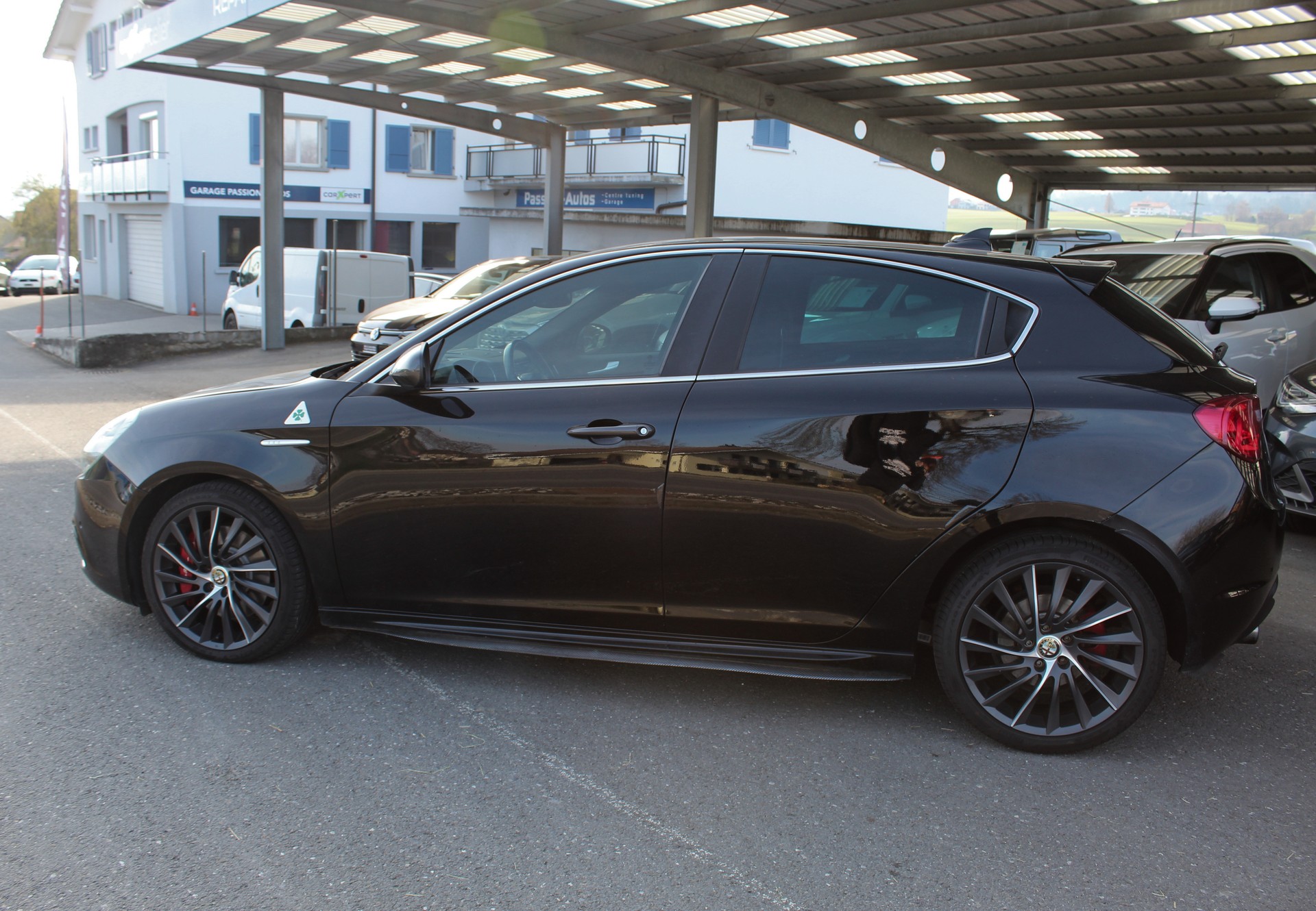 ALFA ROMEO Giulietta 1750 TBi Quadrifoglio Verde TCT-image-5