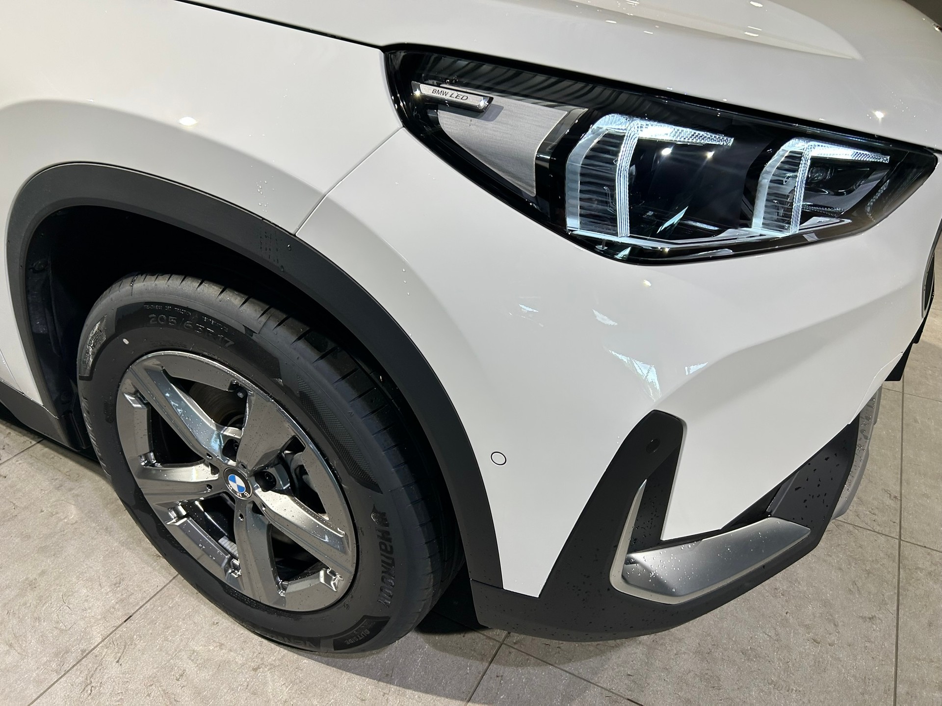 BMW X1 xDrive 23d 48V-image-19