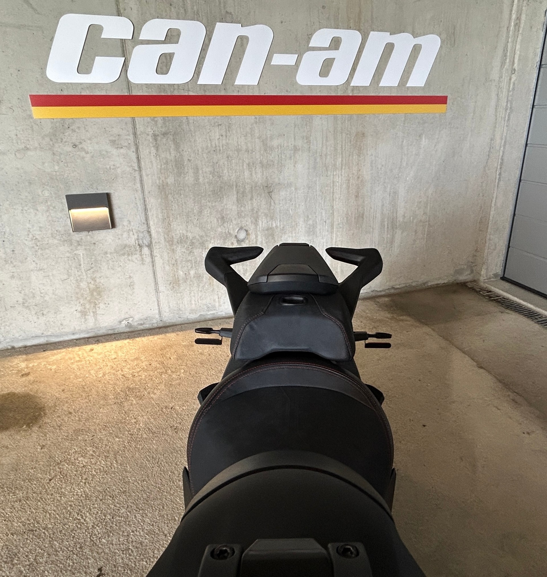 CAN-AM 900 Rally-image-3