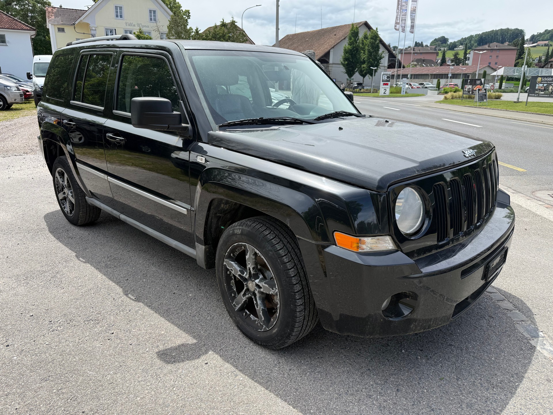 JEEP Patriot 2.2 CRD Limited-image-0