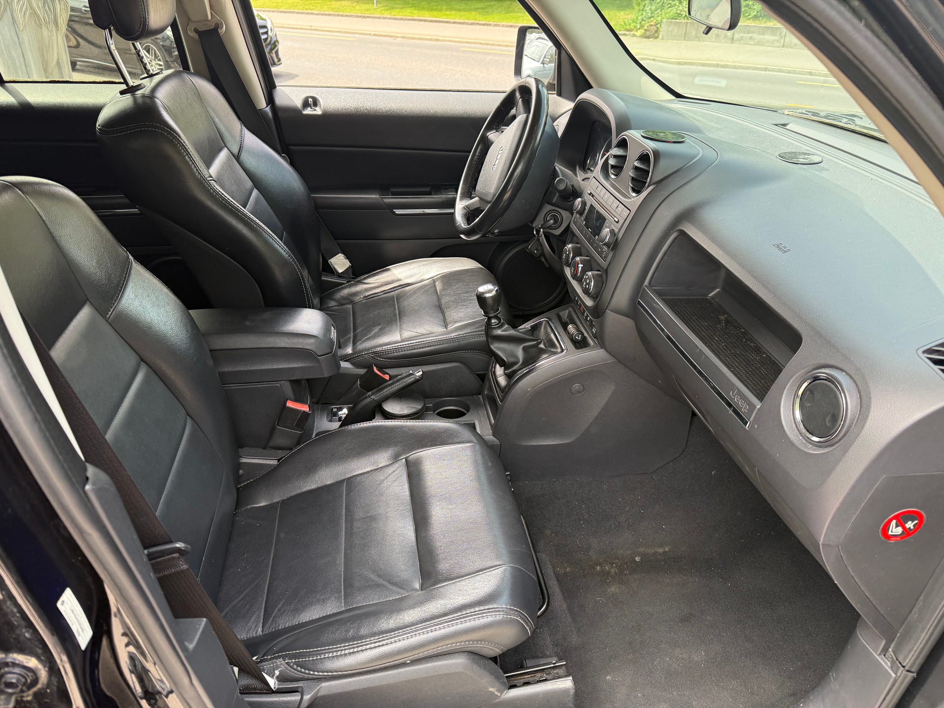 JEEP Patriot 2.2 CRD Limited-image-7