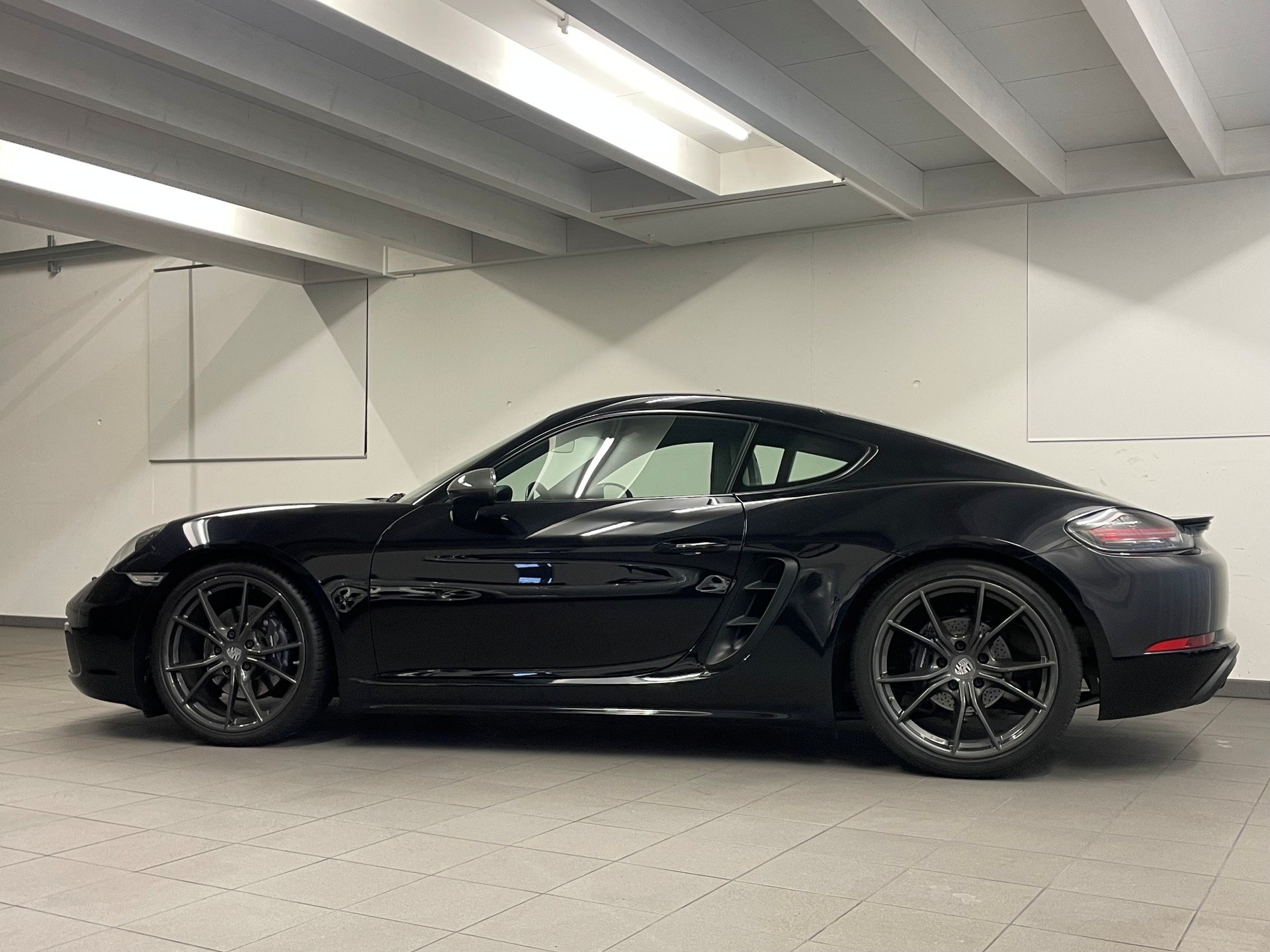 PORSCHE 718 Cayman 2.0 T PDK-image-1