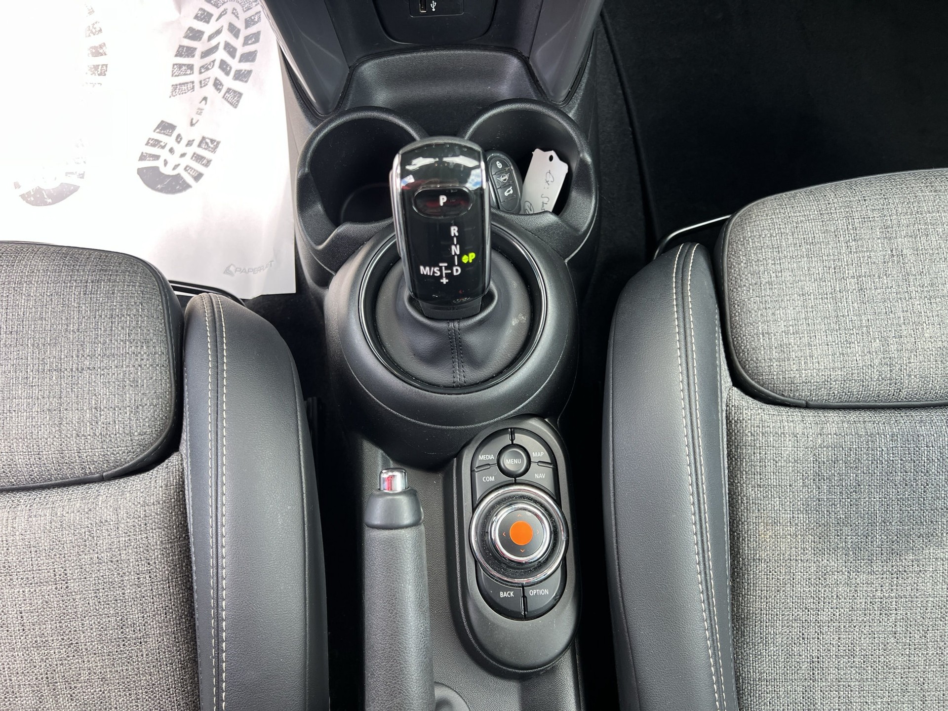 MINI Cooper Cabriolet DKG-image-12