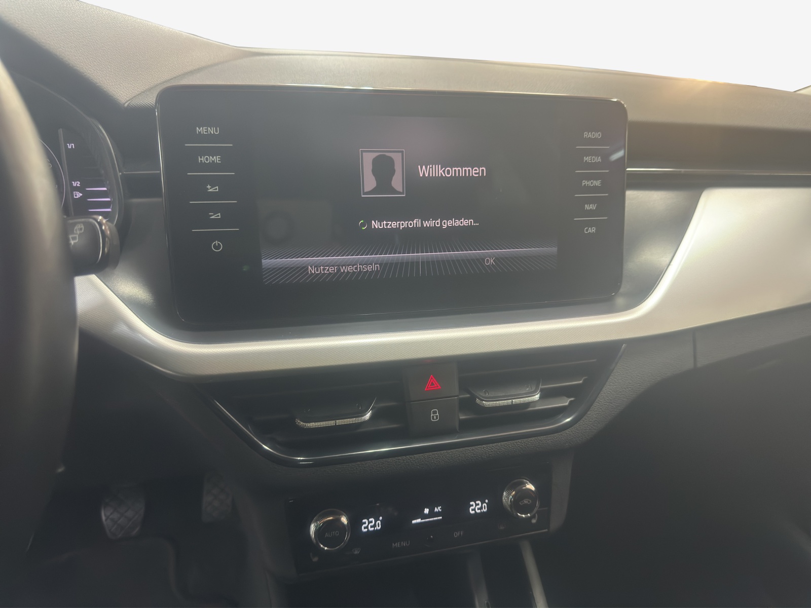 SKODA Scala 1.0 TSI Ambition-image-10