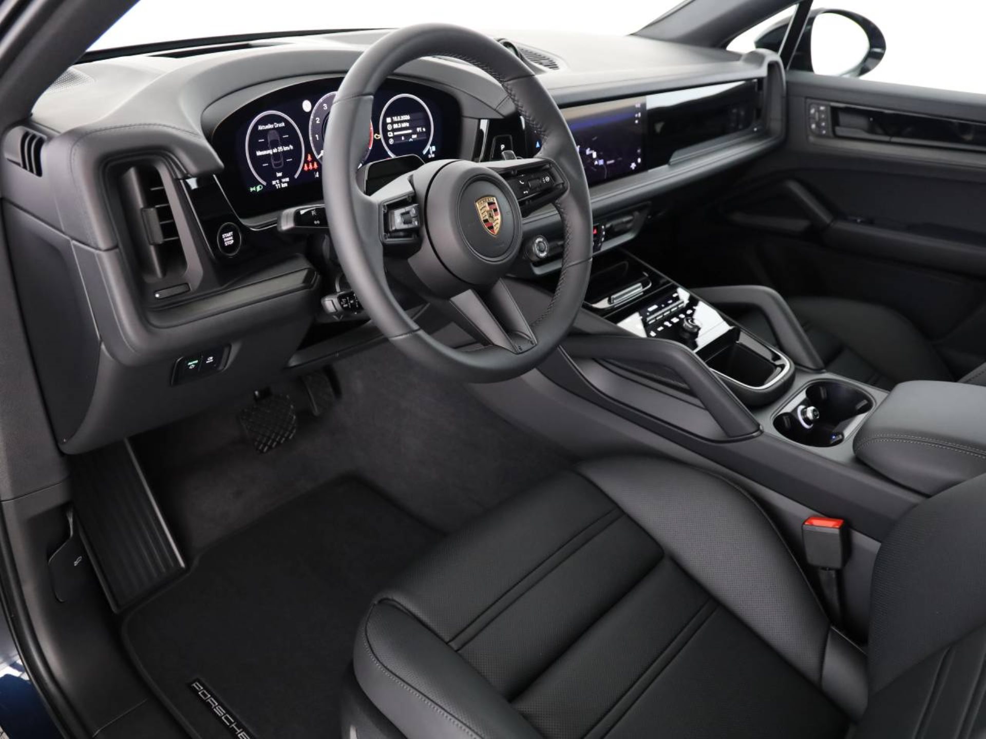 PORSCHE Cayenne E-Hybrid Coupé Black Edition-image-3