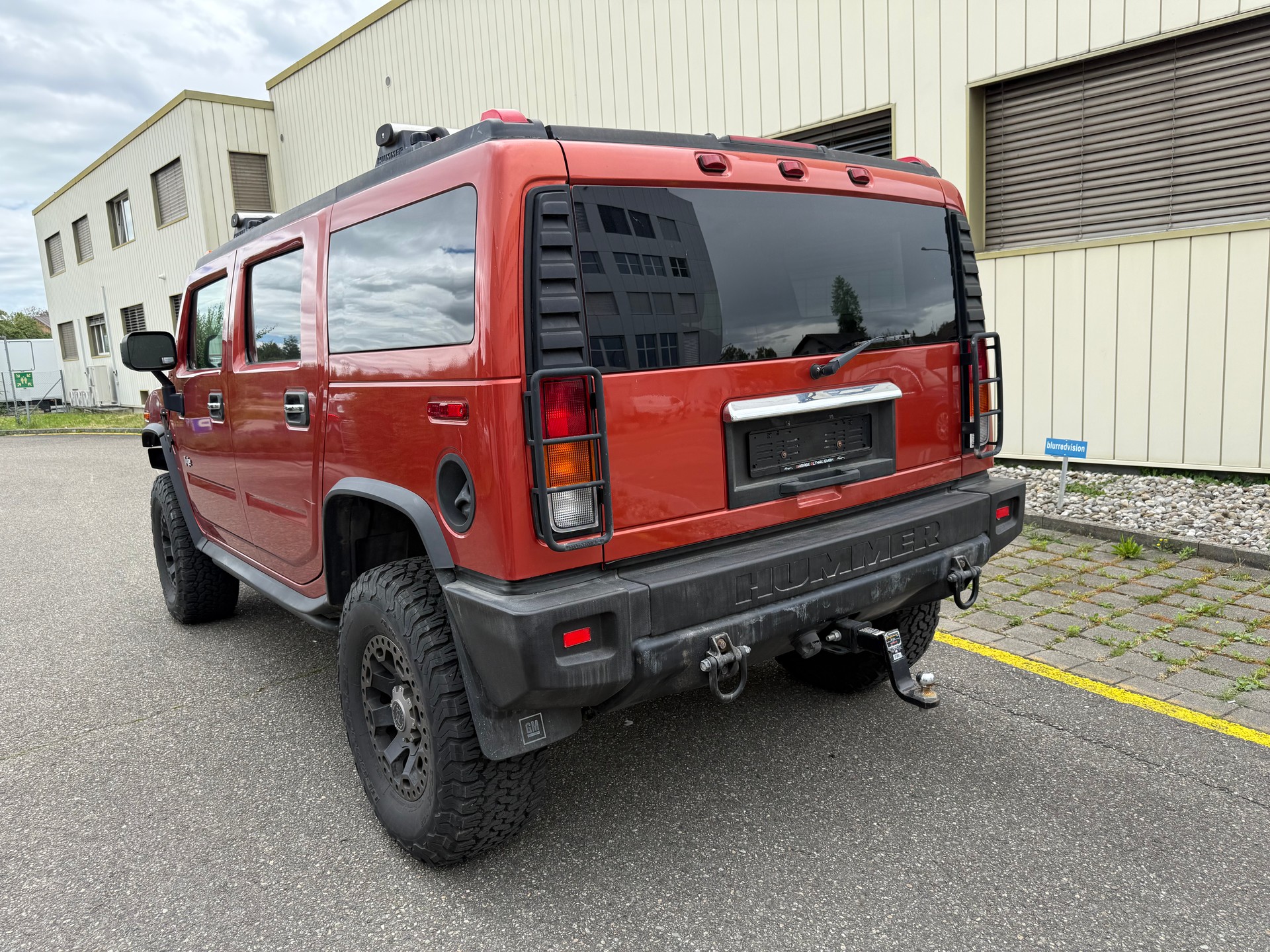 HUMMER H2 6.0 Luxury-image-3