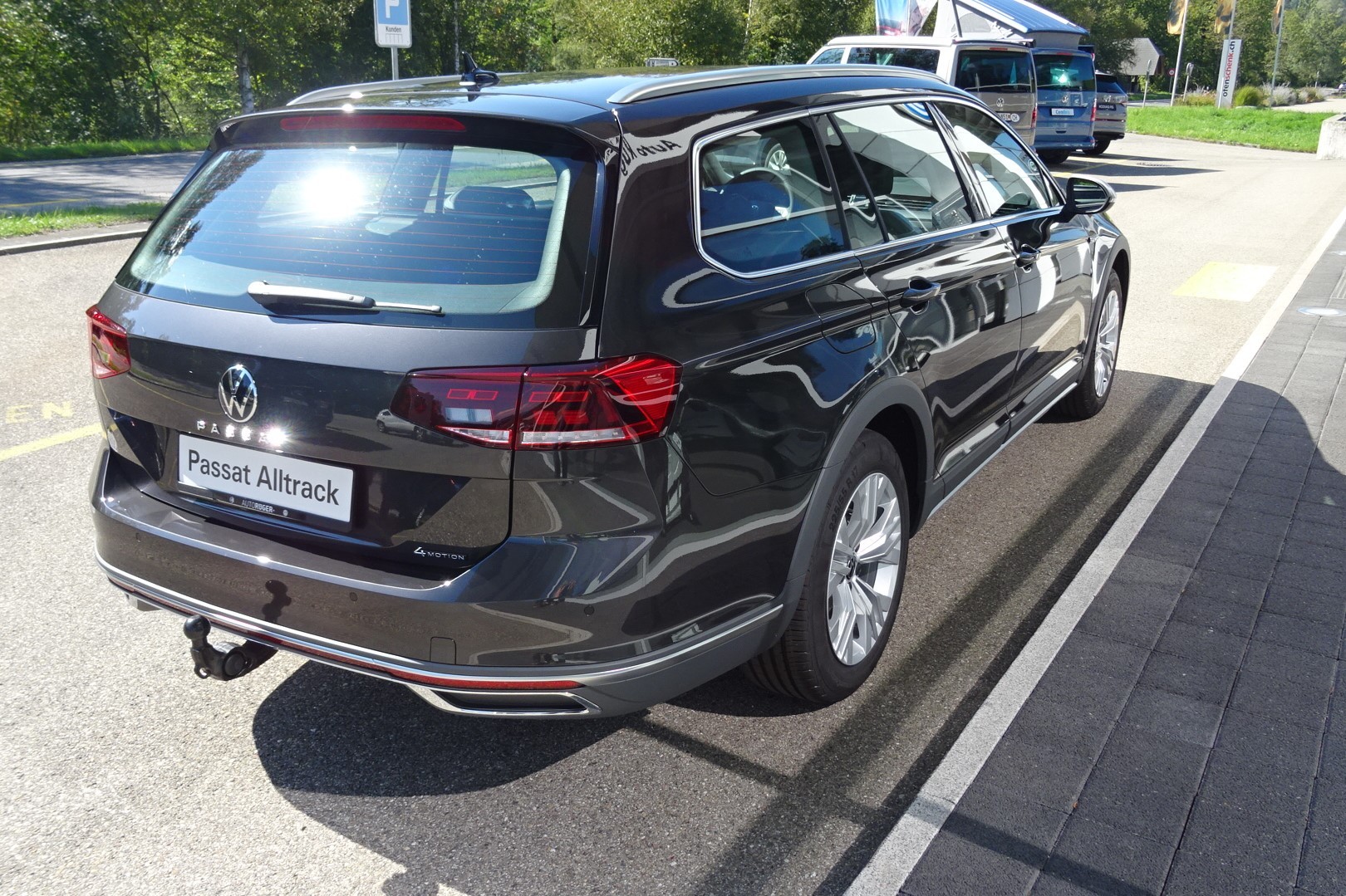 VW Passat Alltrack 2.0 TDI 4Motion DSG-image-2
