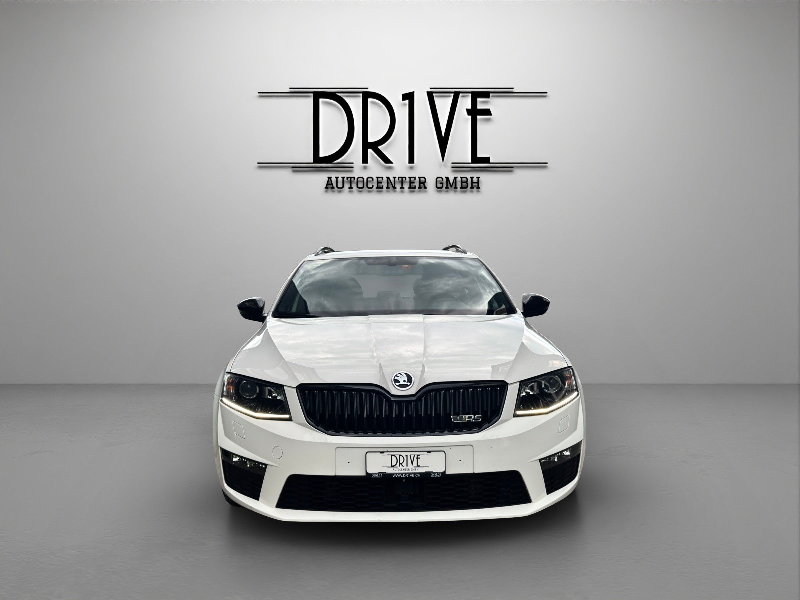 SKODA Octavia Combi 2.0 TDI RS 4x4 DSG-image-1