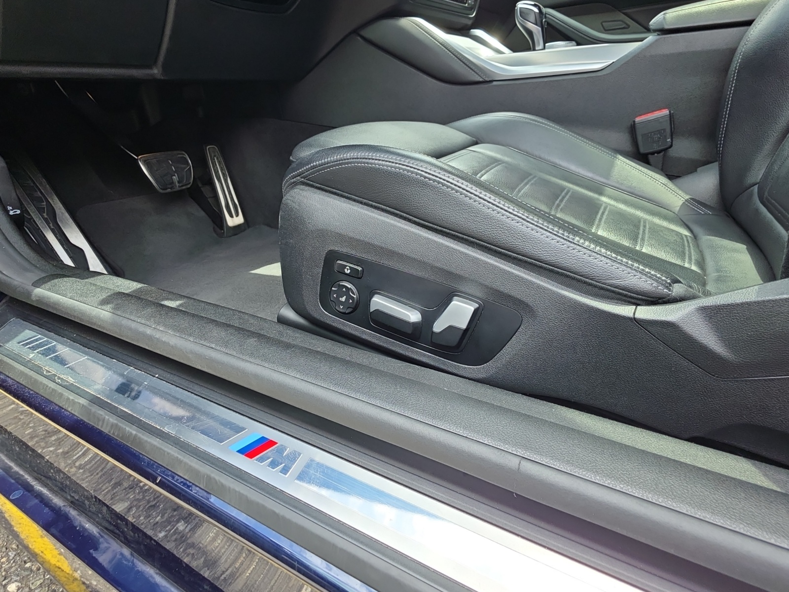 BMW 4er Reihe G22 Coupé M440i xDrive-image-13