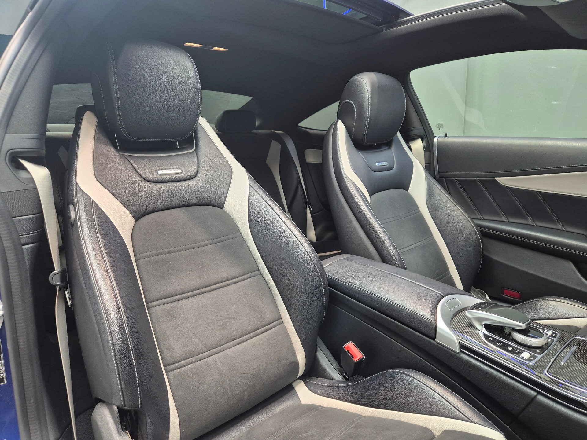 MERCEDES-BENZ C 63 S AMG Speedshift-image-15