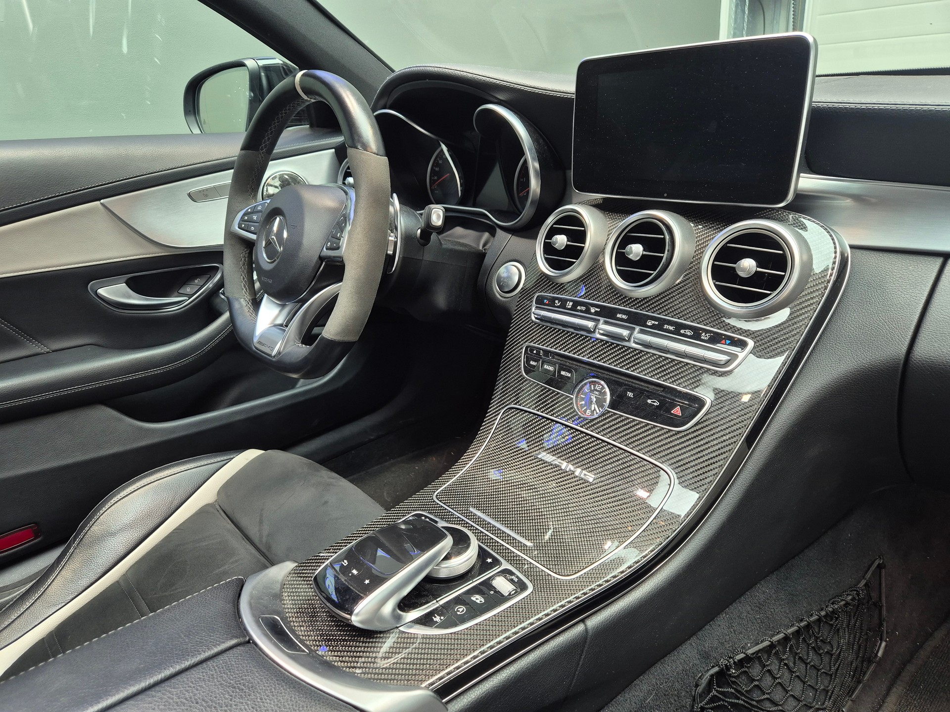 MERCEDES-BENZ C 63 S AMG Speedshift-image-29