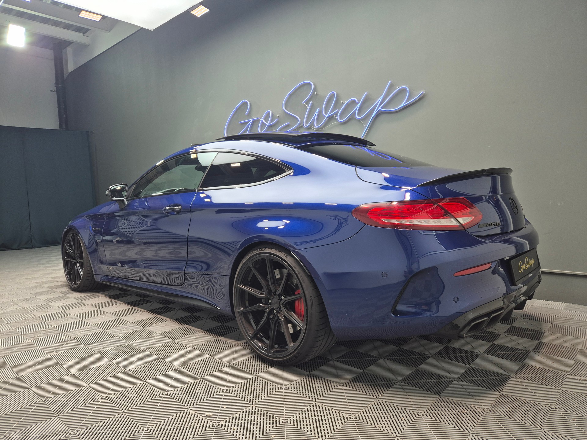 MERCEDES-BENZ C 63 S AMG Speedshift-image-7