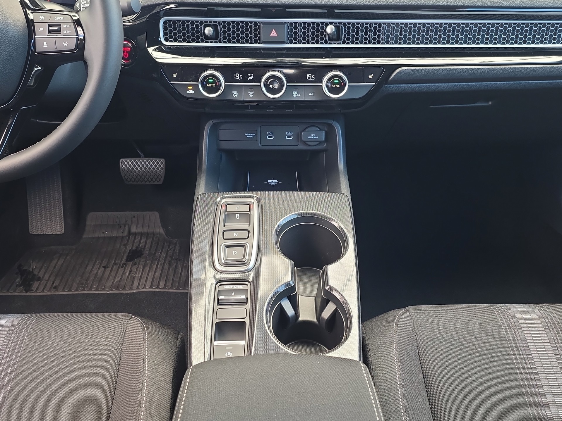 HONDA Civic 2.0 i-MMD Elegance-image-13
