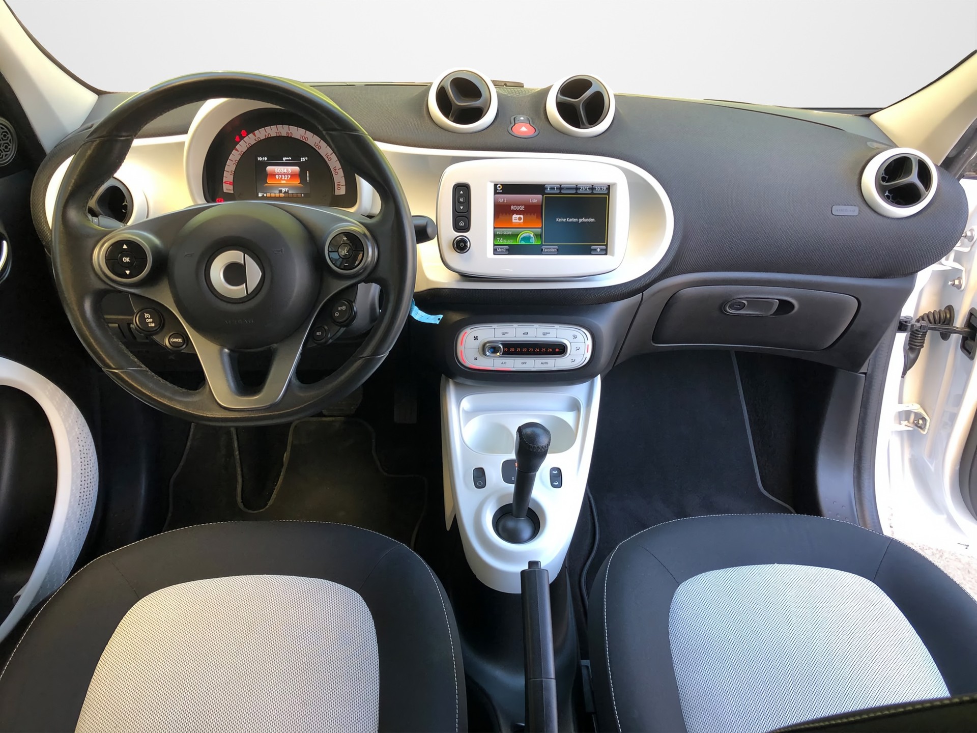 SMART forfour passion twinmatic-image-2