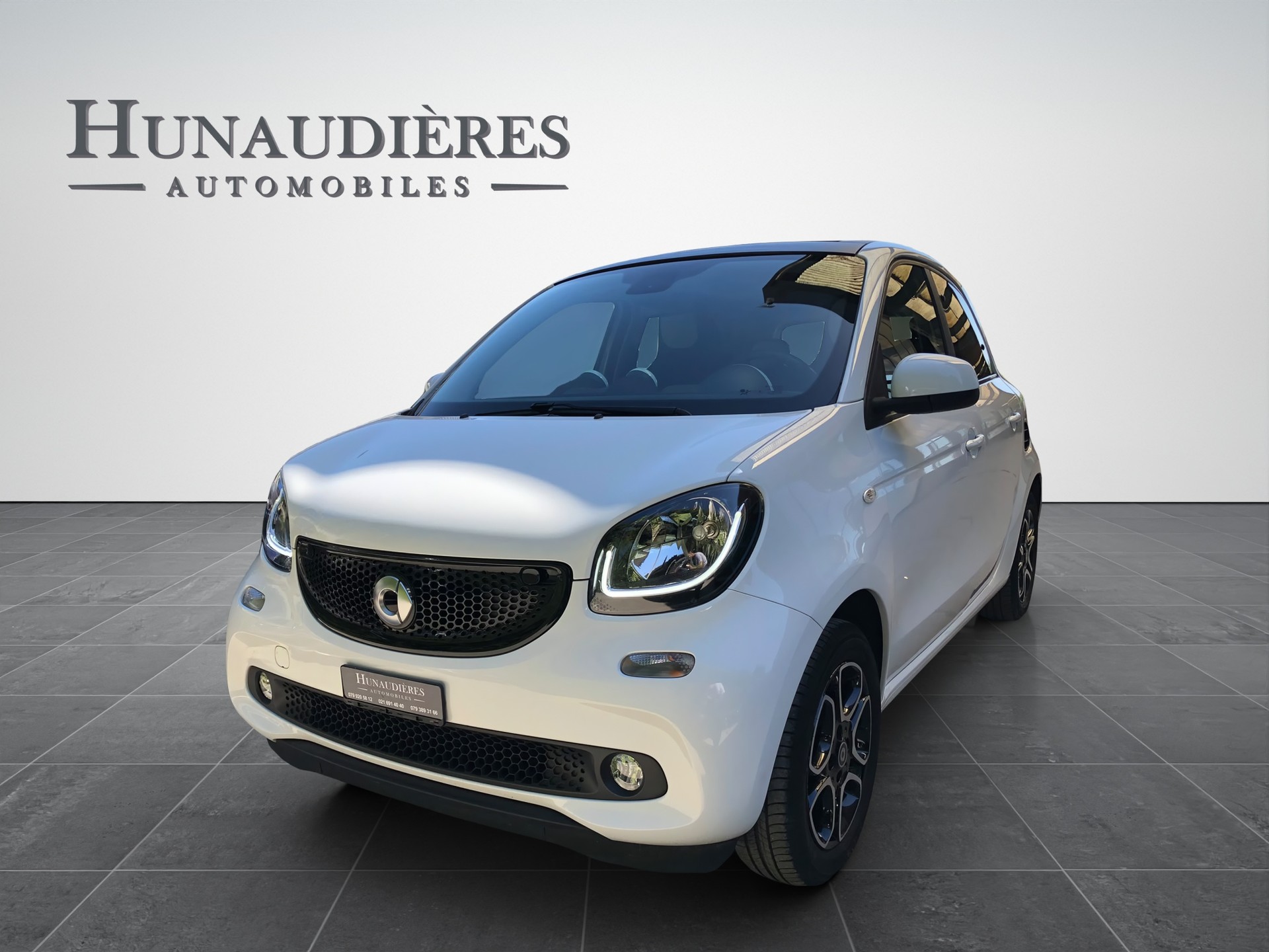 SMART forfour passion twinmatic-image-0