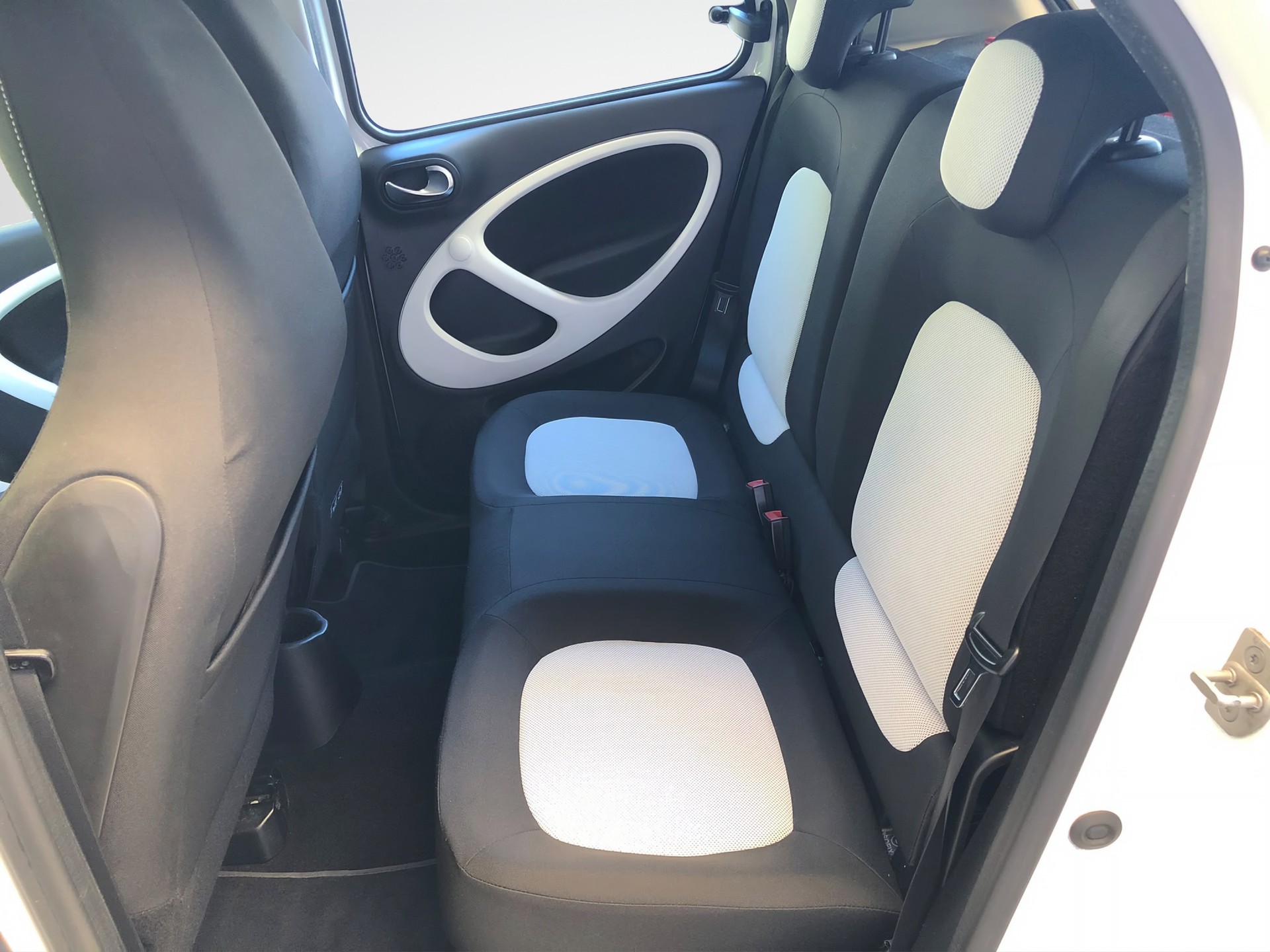 SMART forfour passion twinmatic-image-9
