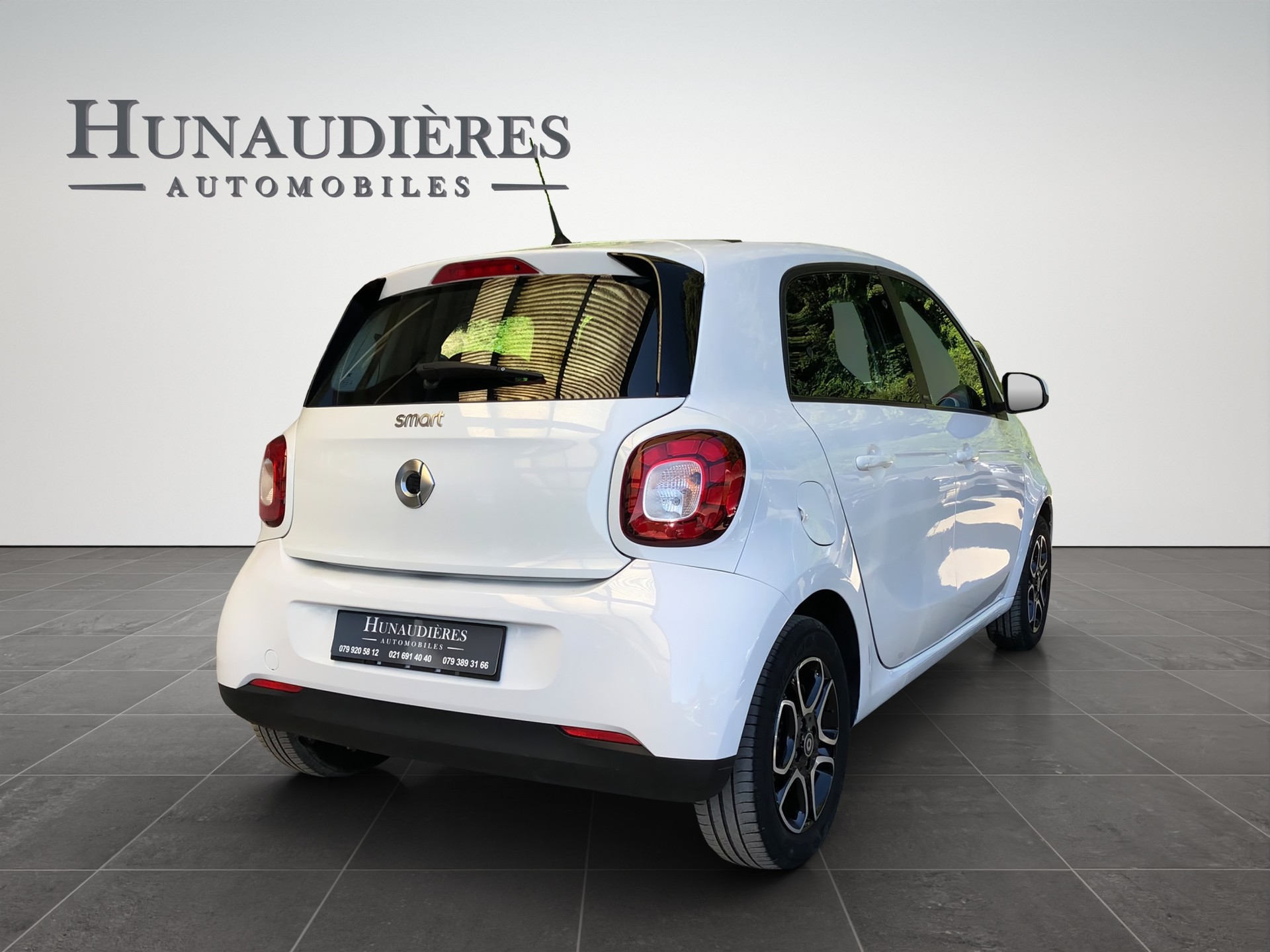 SMART forfour passion twinmatic-image-1